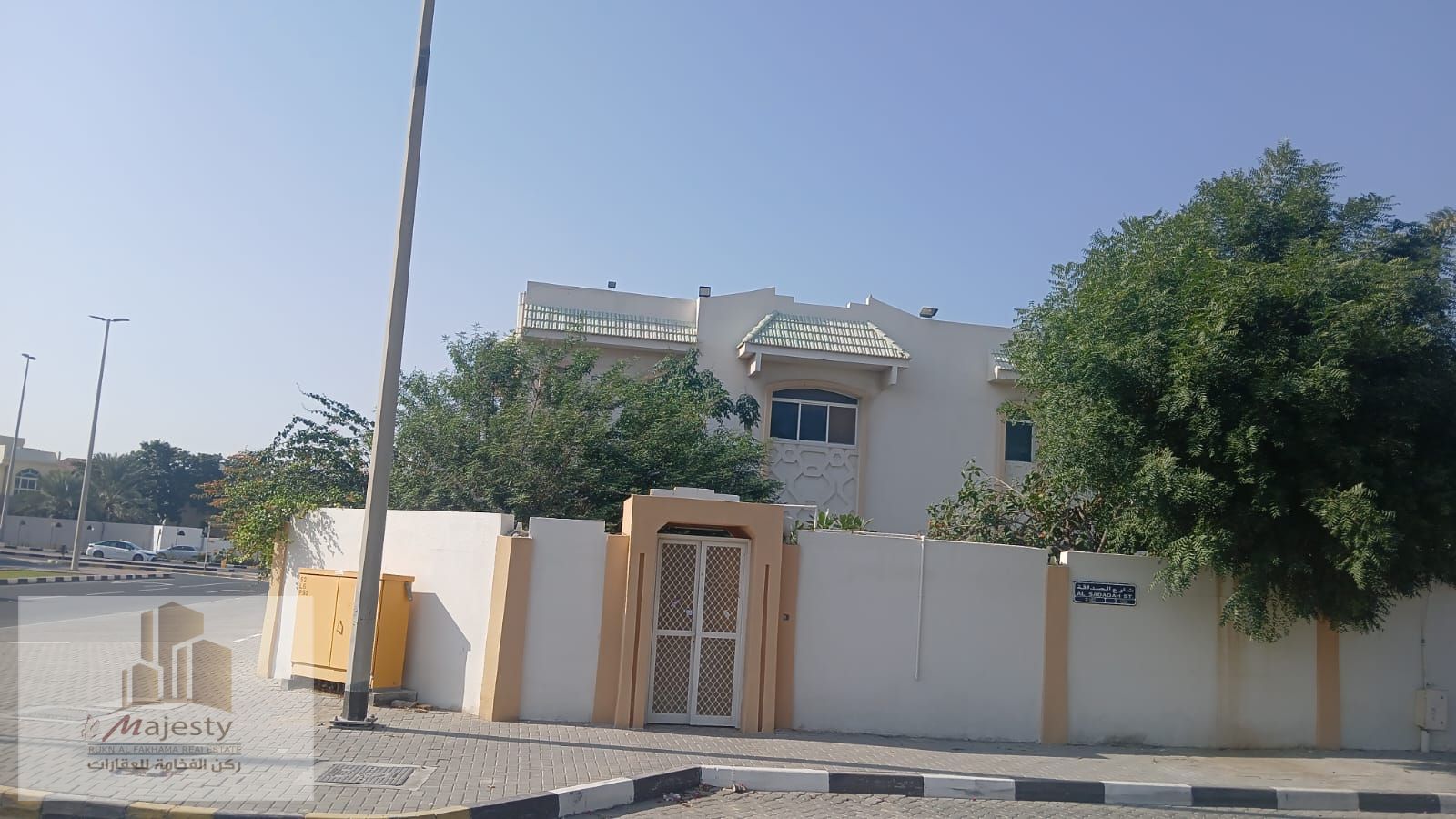 For rent a villa in the Emirate of Sharjah, specifically in the Al Azra area