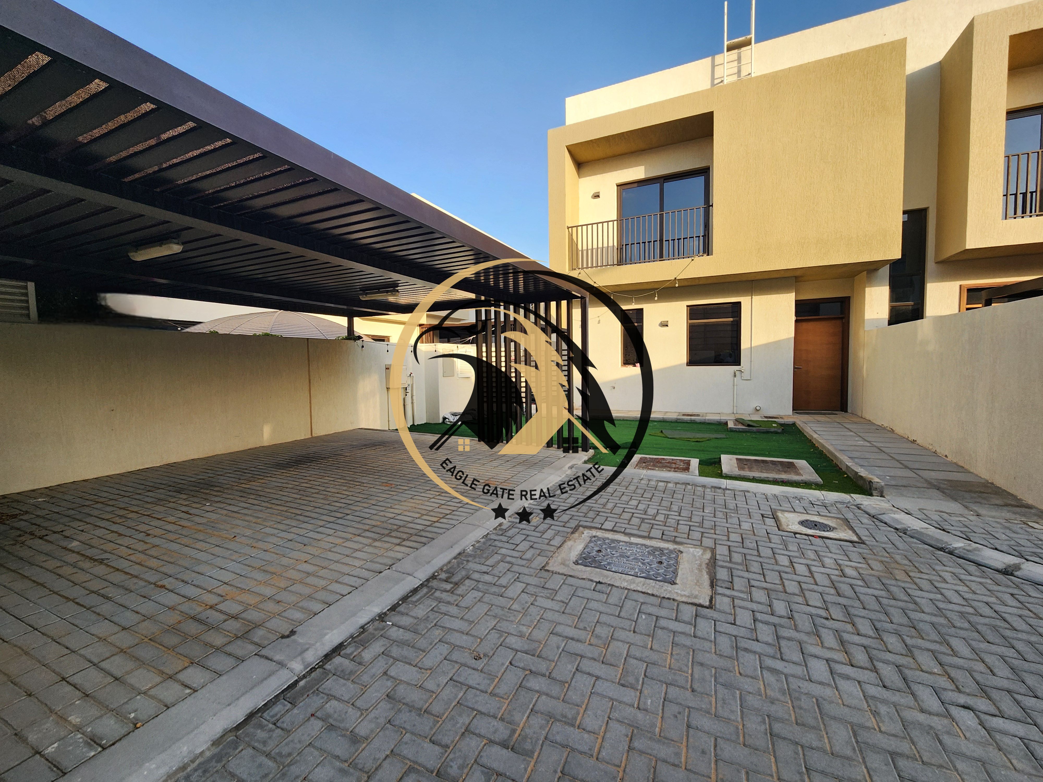 Corner unit!! 3BR Villa available for rent cheap prices
