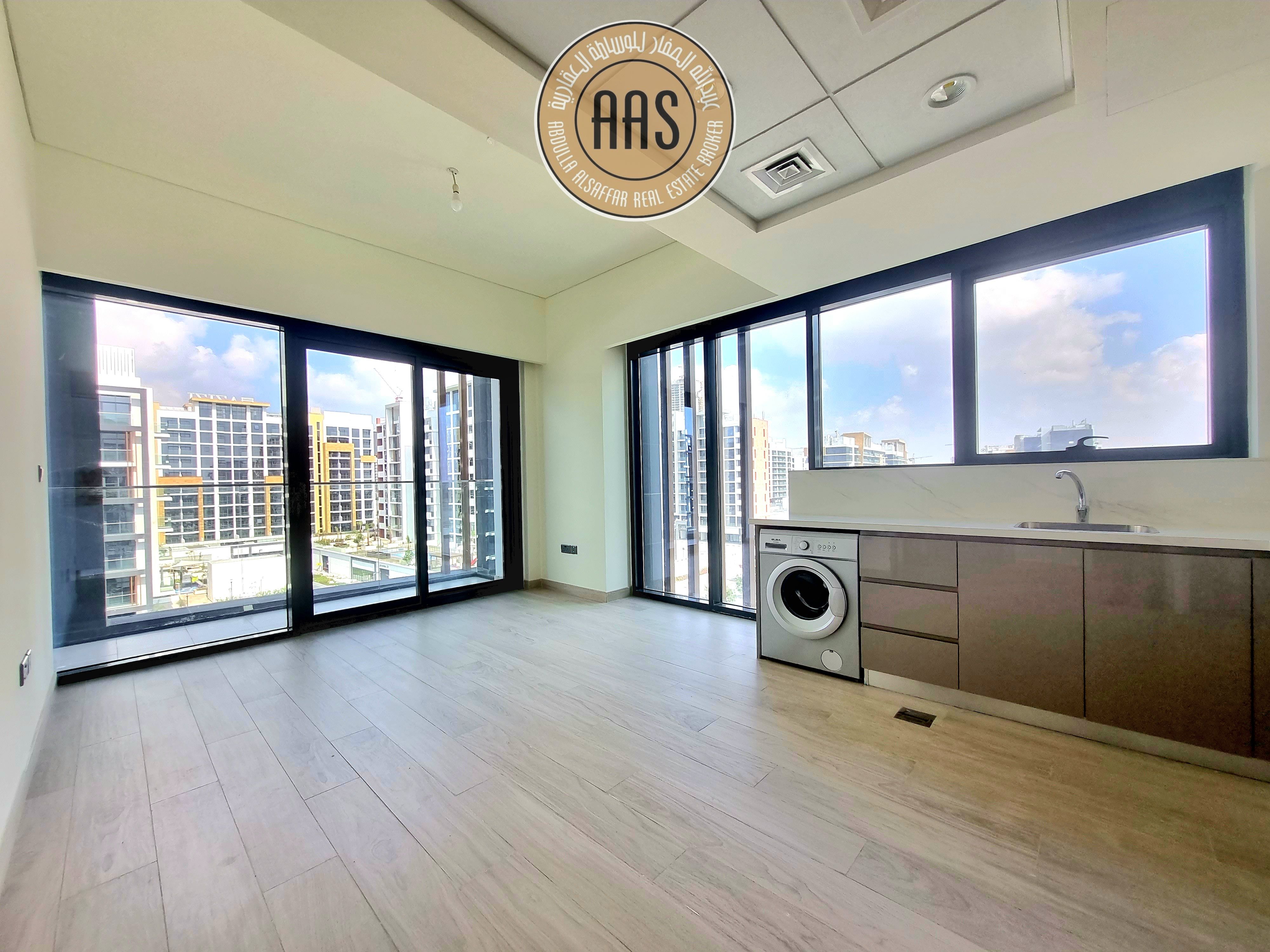 Main Boulevard View | Corner Unit | Spacious 1BHK for 85k | Multiple Amenities