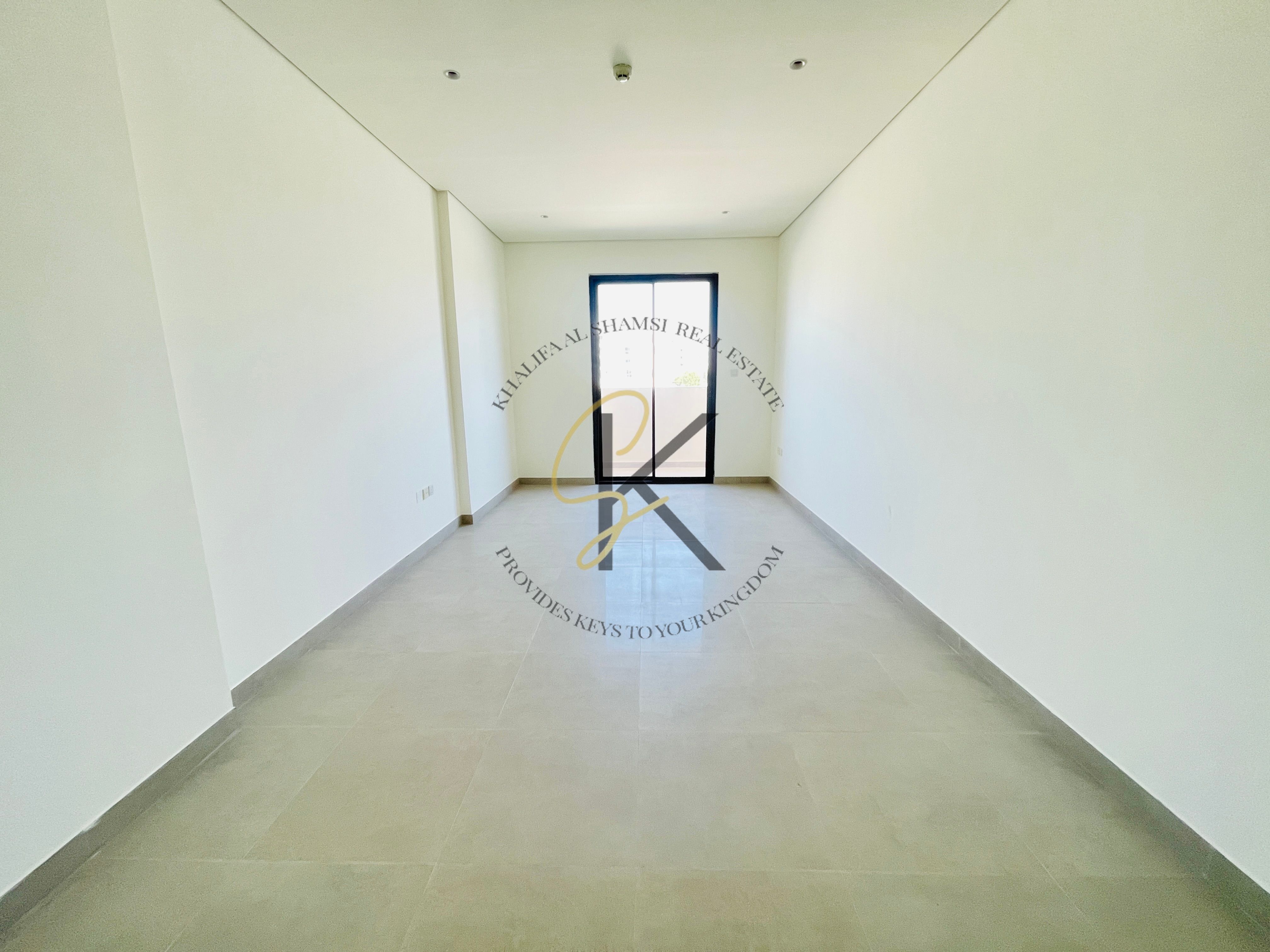 Luxury brand new 2bedreoom with 2 washroom near to emirates road
