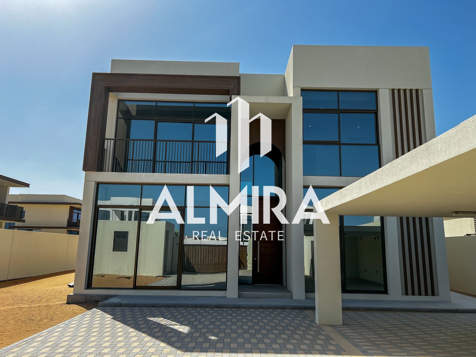 Type V4 Executive | Premium Amenities | Prime Location