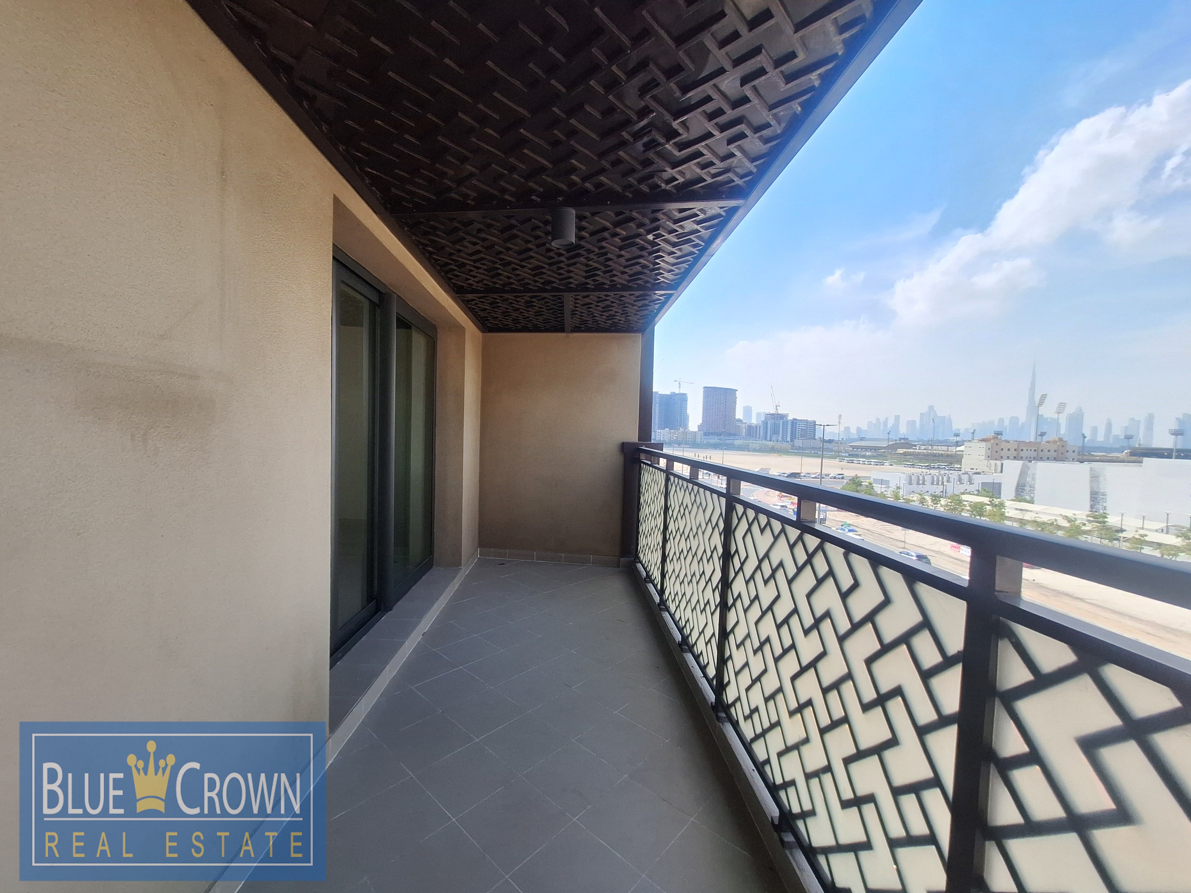 Luxury Apartment/ Prime Location/ Cheapest price/ Burj VIEW/ 1 moth free