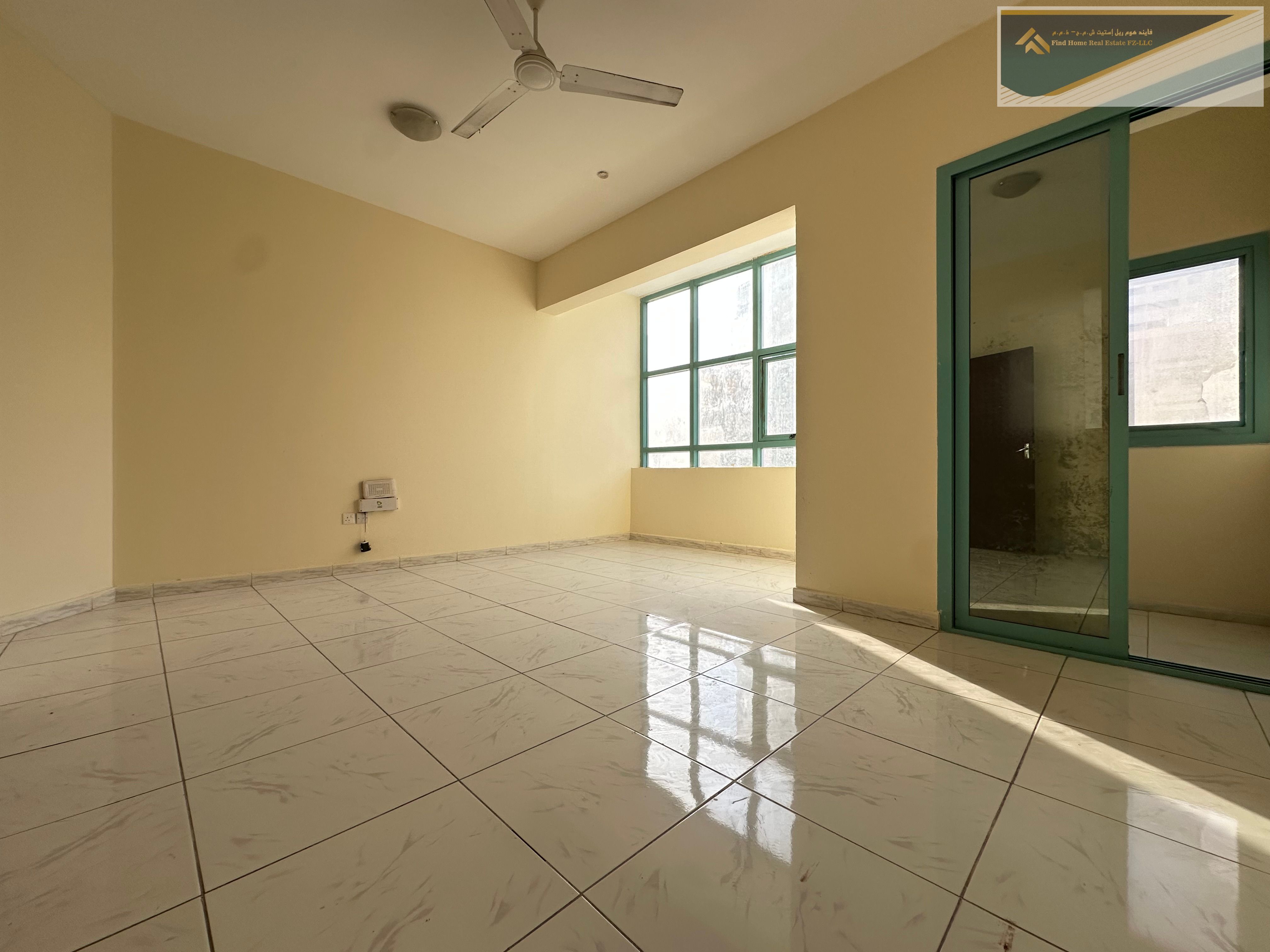HOT OFFER ! LAST UNIT 2BHK WITH BALCONY SEPRATE CLOSED HALL WITH DINING SPACE JUST 36k ABU SHAGARA