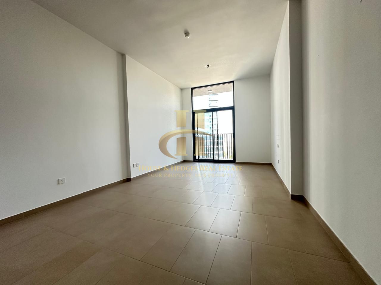 Community View | Fitted Kitchen | Ready to Move