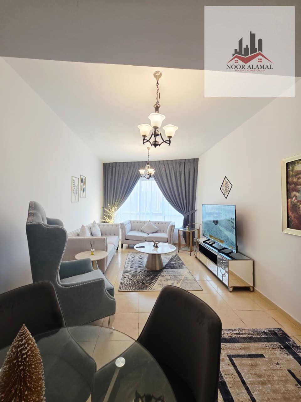 Sharjah, Al Khan, Beach Tower 1, Luxury Apartment First occupancy, fully furnished with super deluxe hotel-style furniture. 3 bedrooms, living room, m