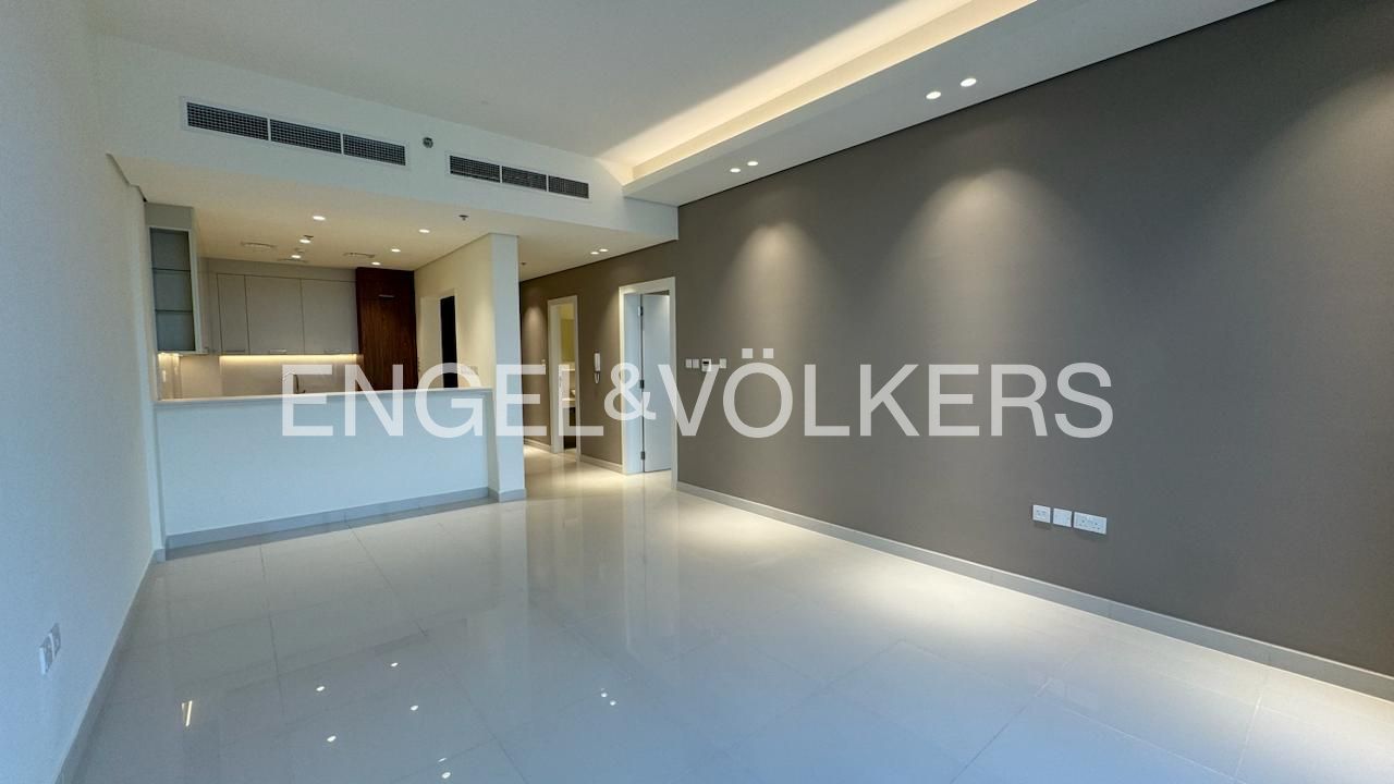 Exclusive | Unfurnished | Large Layout | Vacant