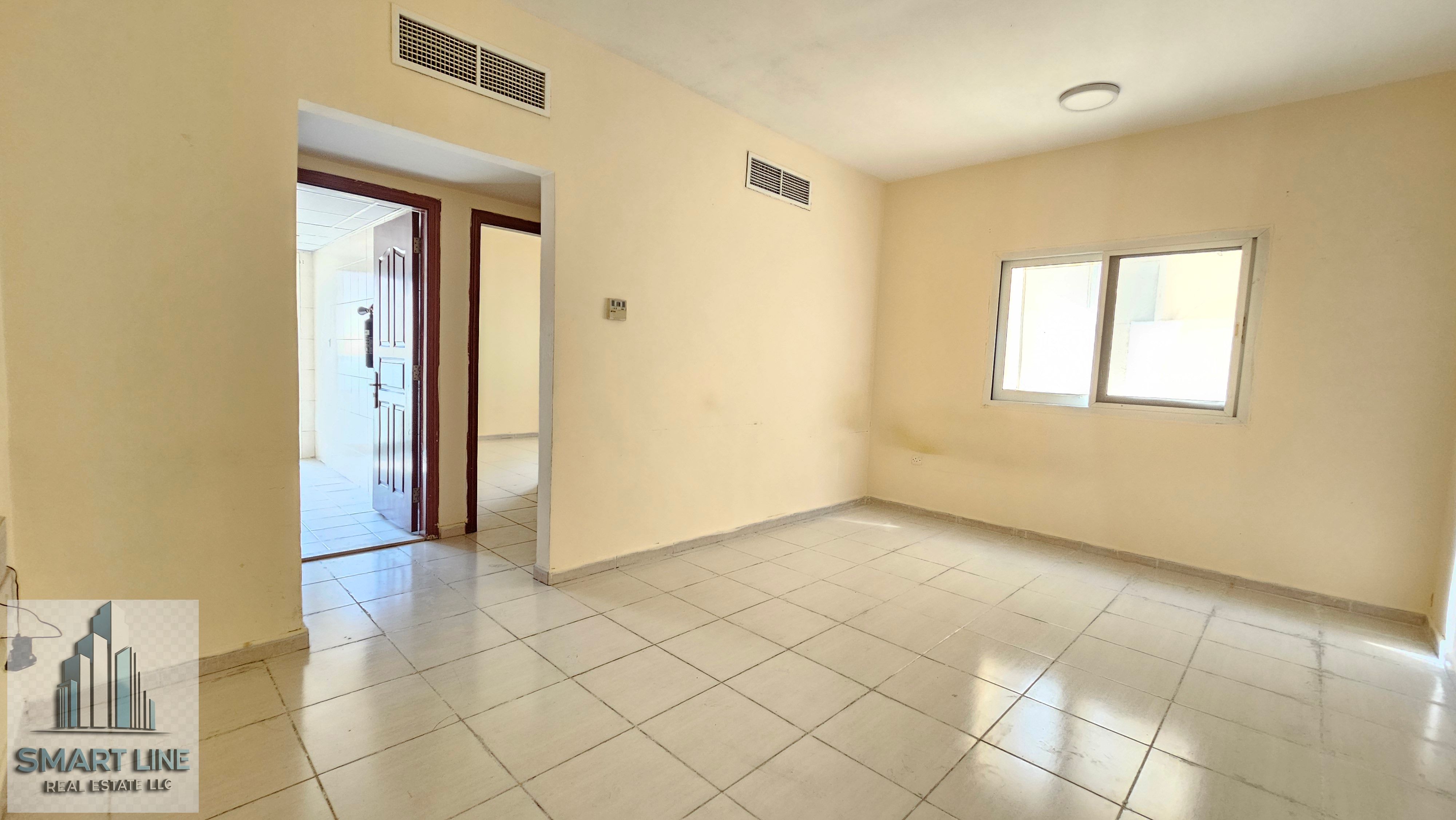 NEAR KING FAISAL STREET : VERY NICE 1 BHK CENTRAL AC WITH 2 BATHROOMS AND BALCONY