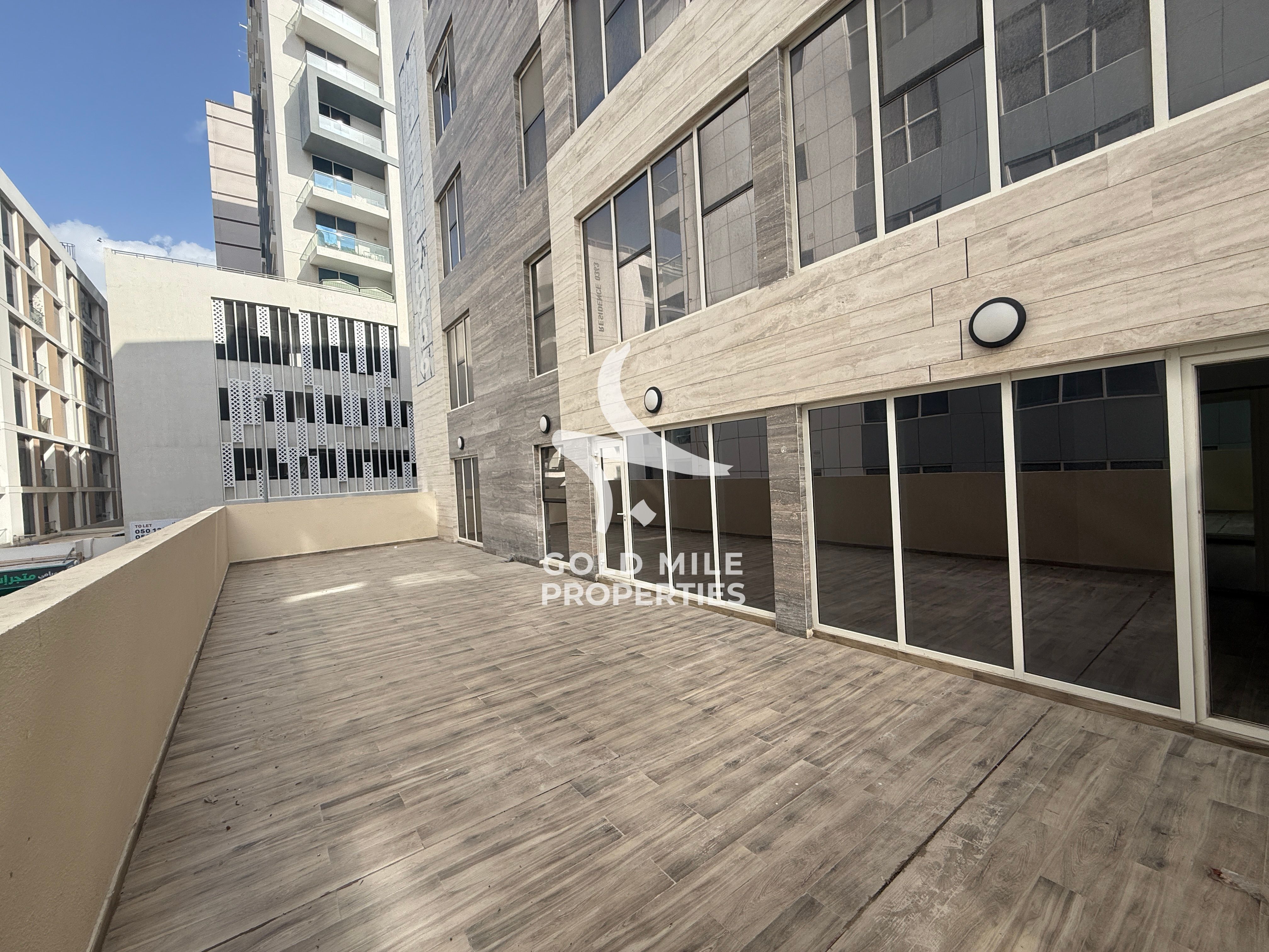 Modern 2BR+Maid - Larger Terrace - Laundry Room - All Facilities & Amenities