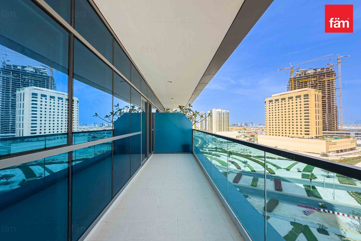 Park, Burj Al Arab View | Maid Room | Rented