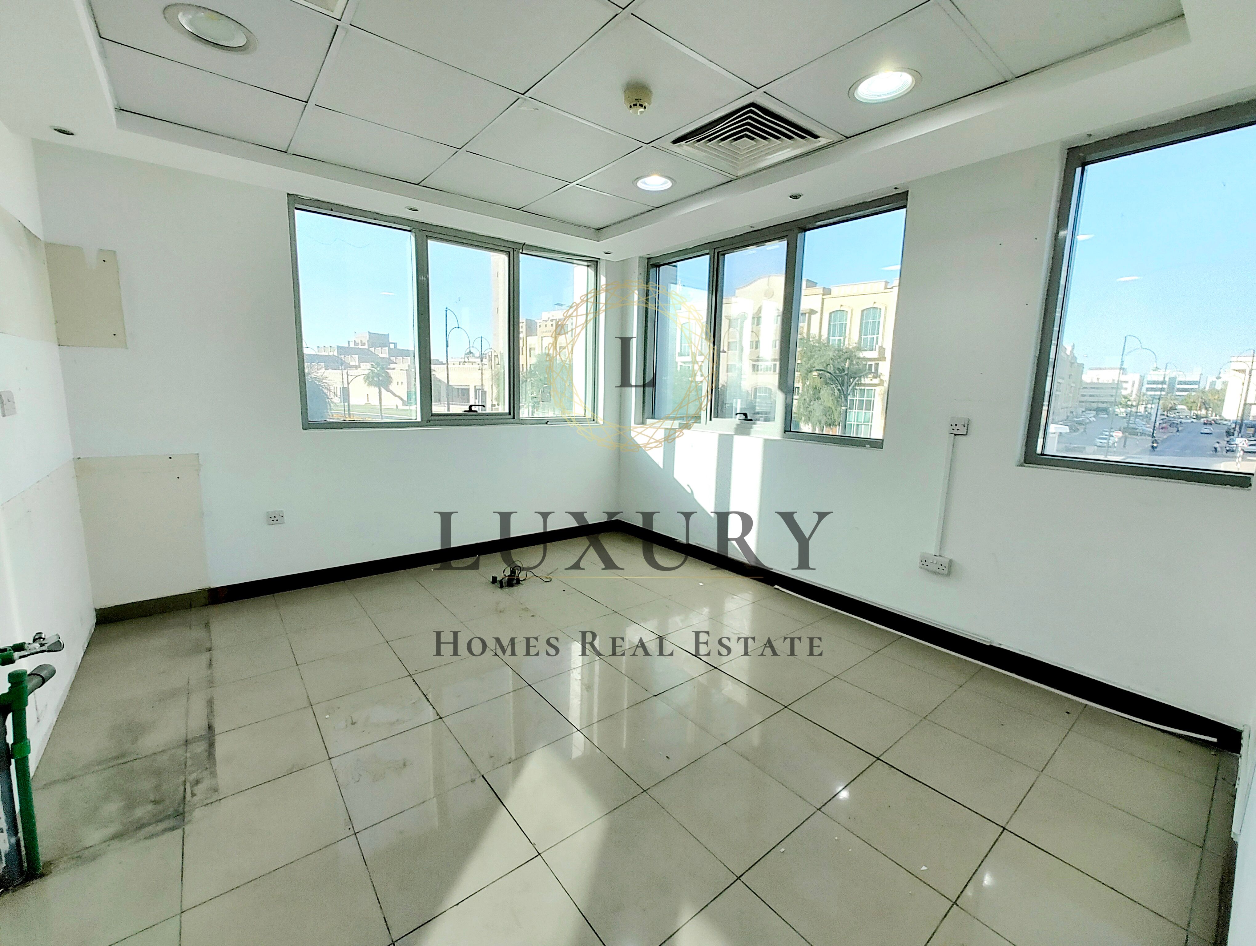 Excellent | Well-Maintained | Ideal Business Space