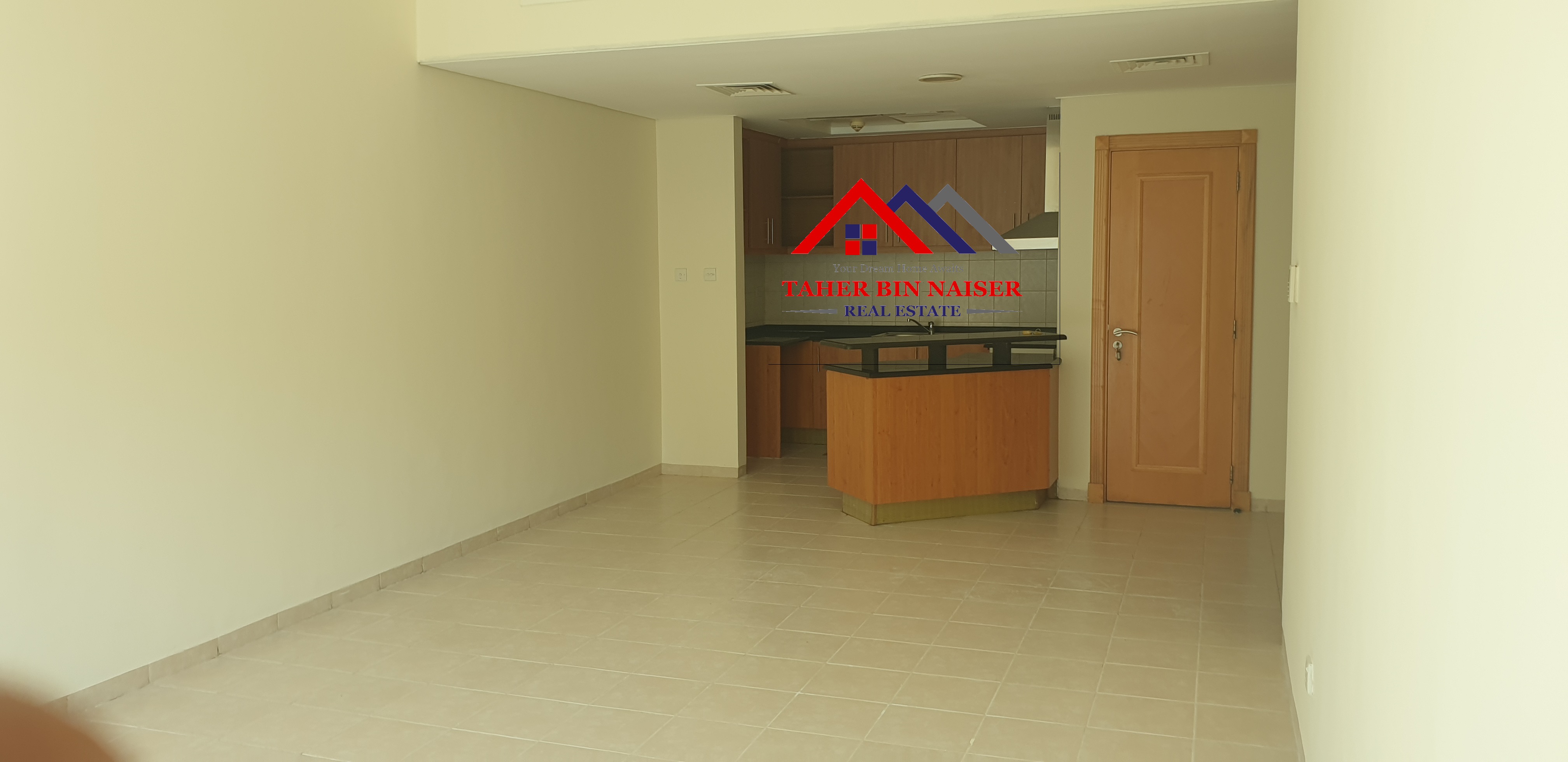 NEAR METRO AND CARREFOUR 1BEDROOM AVAILABLE SALE