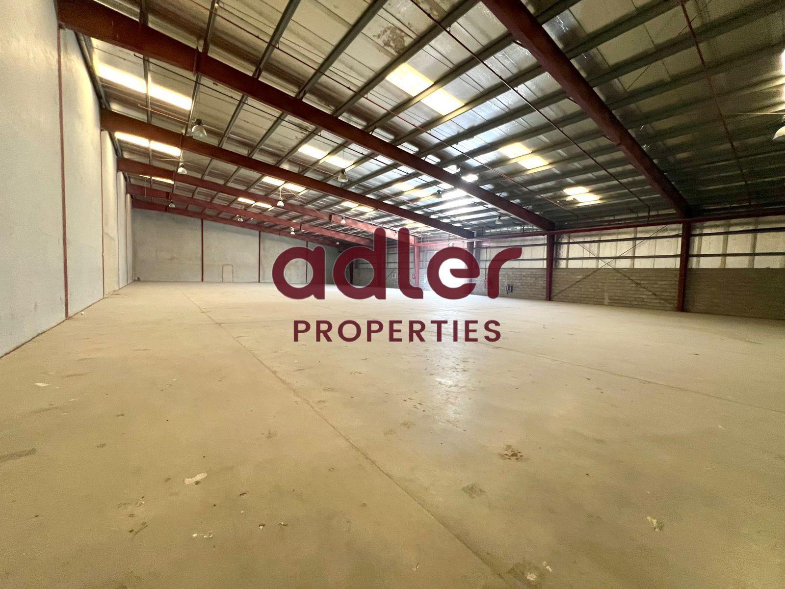 WAREHOUSE WITH LOADING DOCS | IDEAL FOR LOGISTICS PURPOSE | 180KW ELECTRICITY POWER