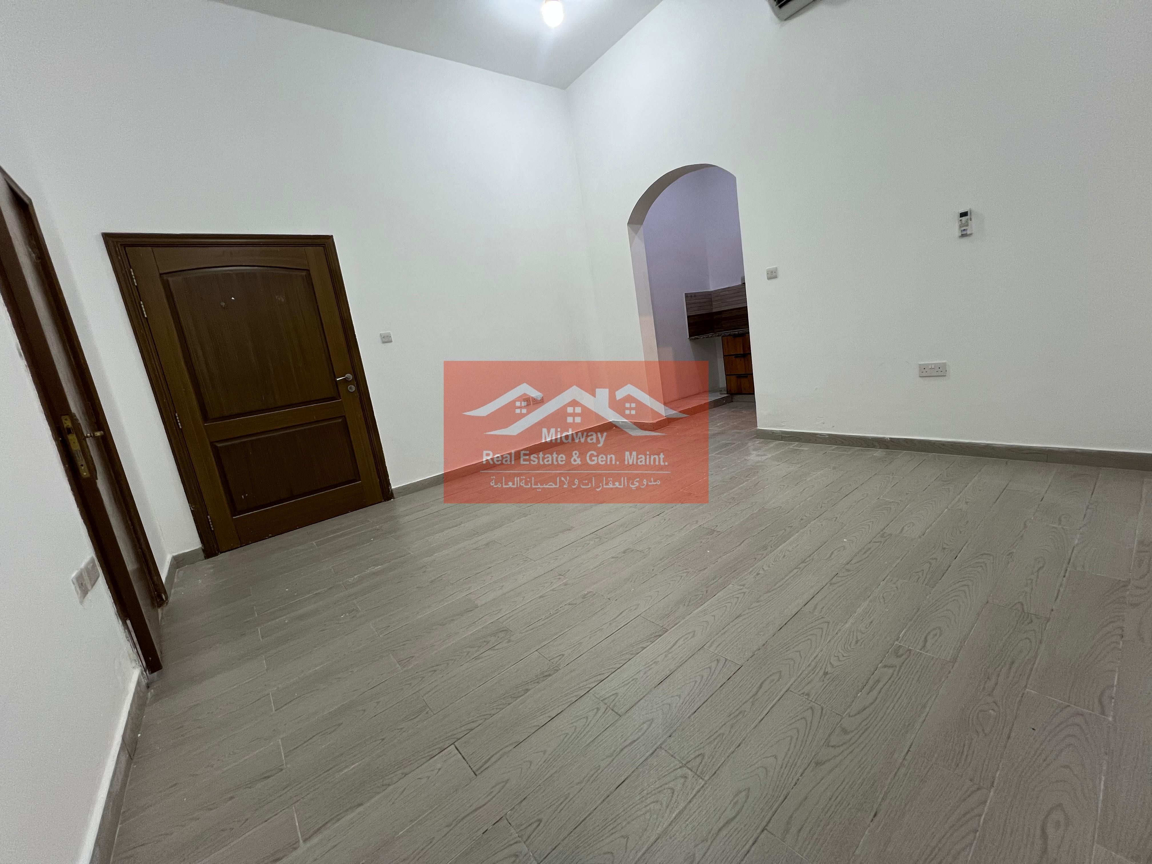 BRAND NEW 1BEDROOM AND HALL WITH BALCONY AVAILABLE SAPRATE KITCHEN AND BATHROOM NEW CONDITION JUST 4000 MONTHLY PRICE IN MBZ