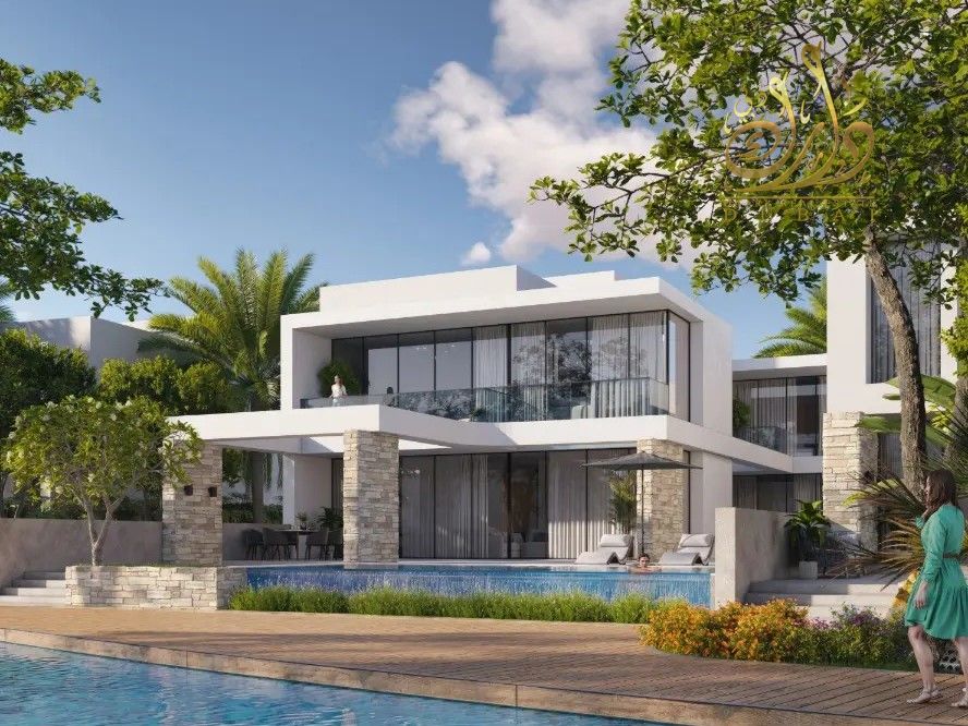 Direct on beach-brand name-VIP ONLY-near WYNN casino-luxury on island-Marina yacht