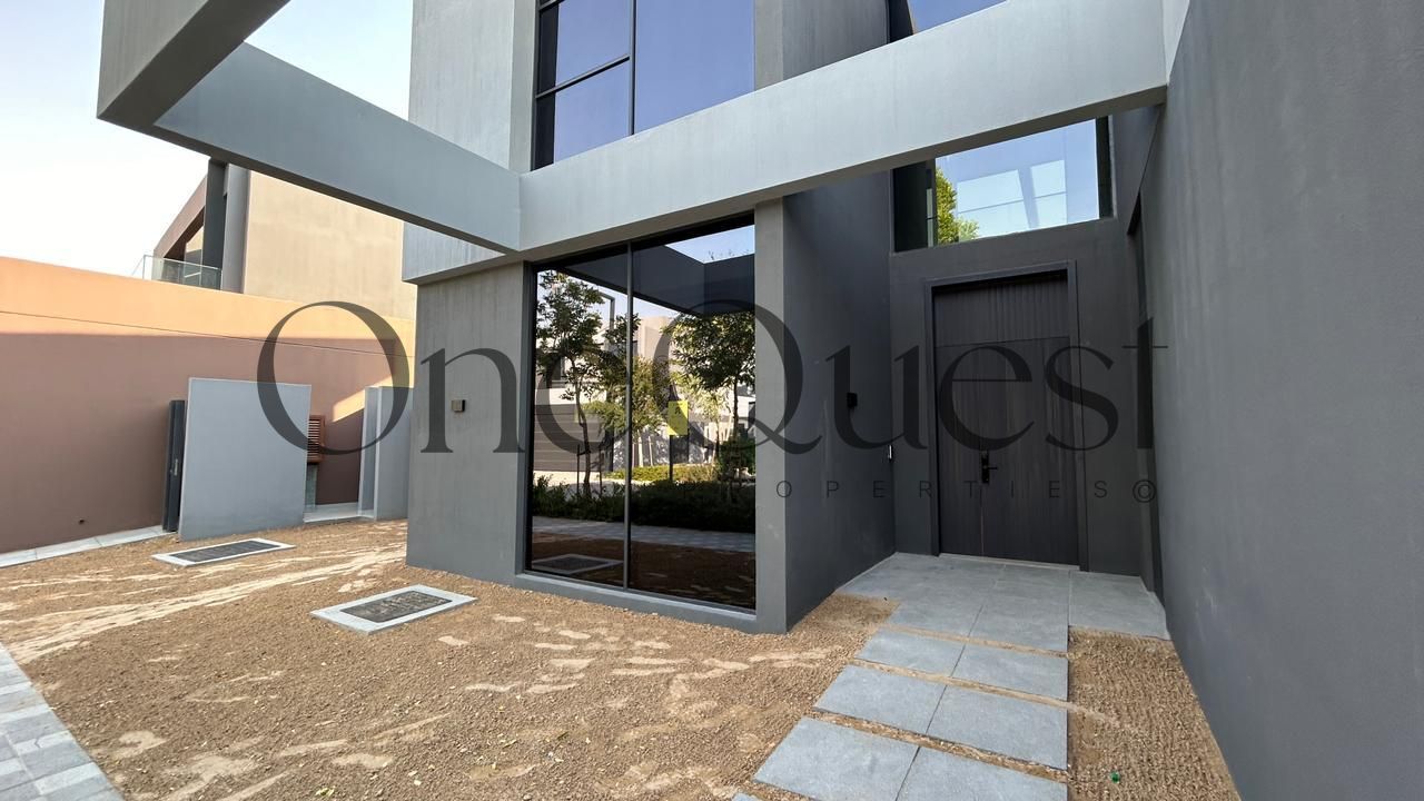 4 BR+maid Villa | Freehold | Ready | Full smart