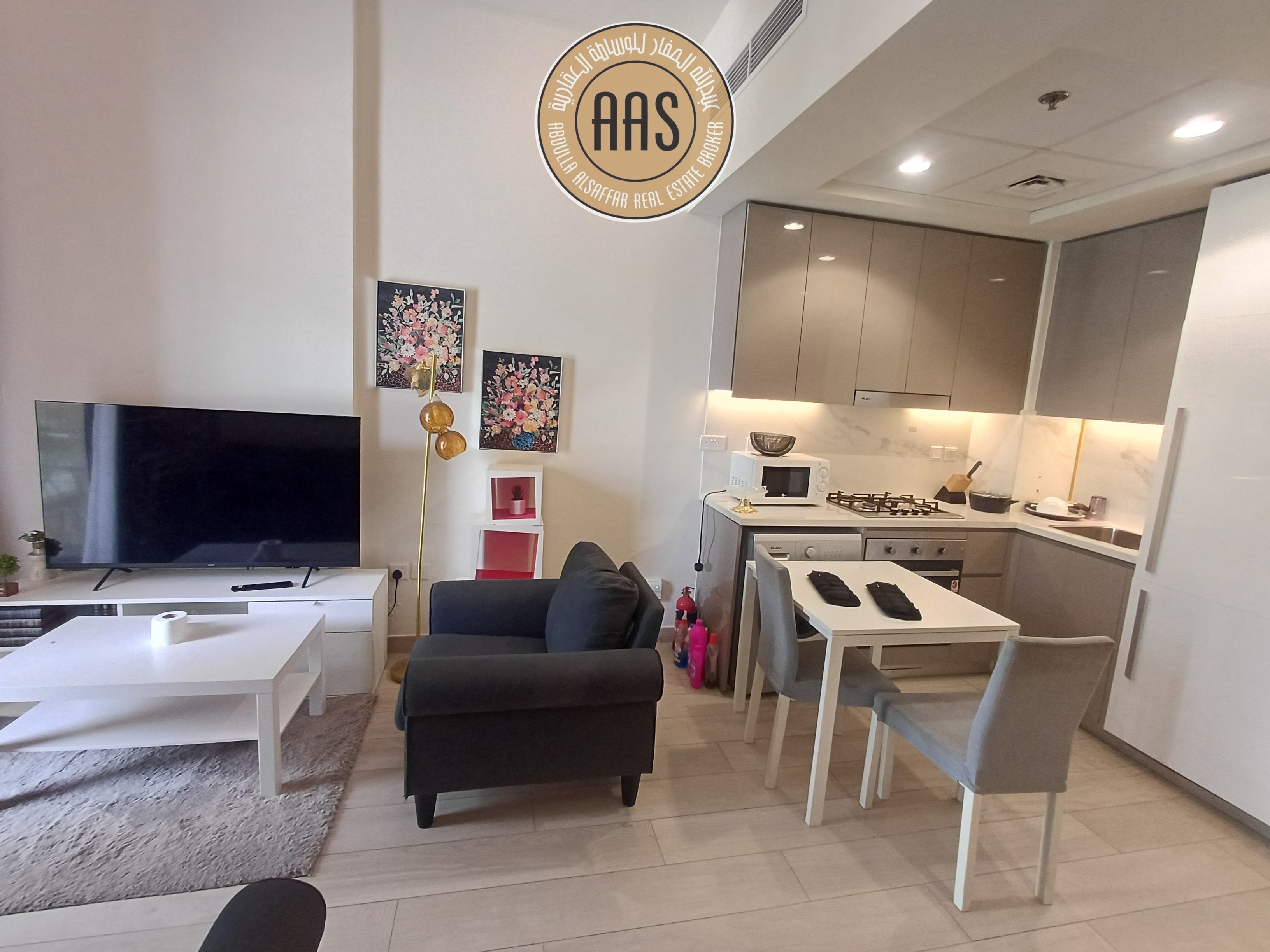 Fully furnished 1BHK apartment with chiller-free only 85k ready to move