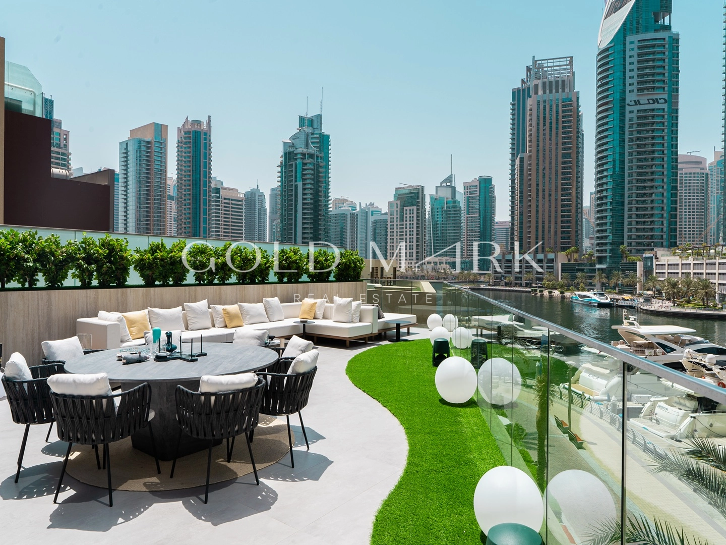 Stunning Duplex| Exceptional Upgraded |Marina View