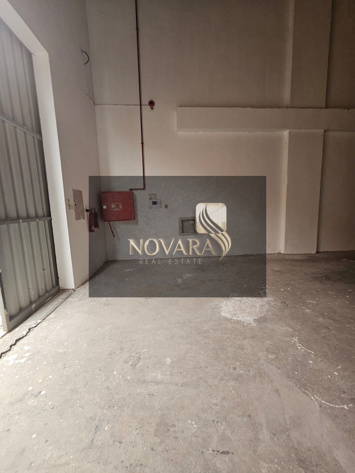 A great opportunity to rent a ready-to-use warehouse in a prime location within Al Jurf Industrial 1, Ajman — perfect for expanding your commercial o
