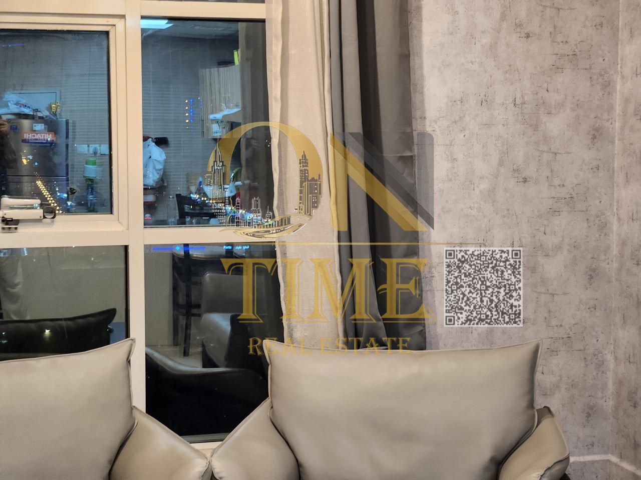 Spacious area | Prime location | Open view