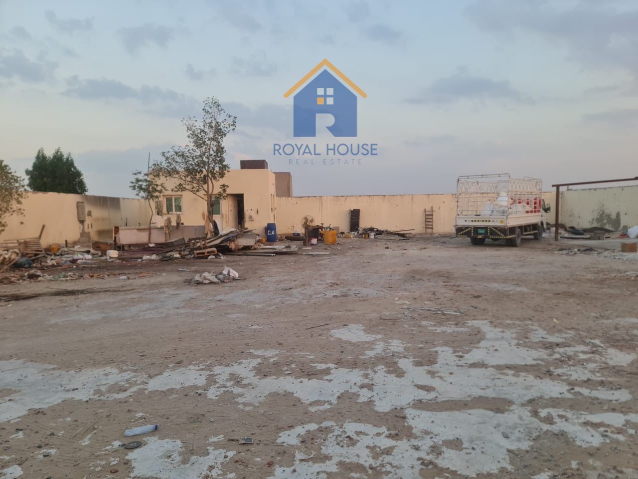 Open yard with office space in Al Sajaa | 10k sqf