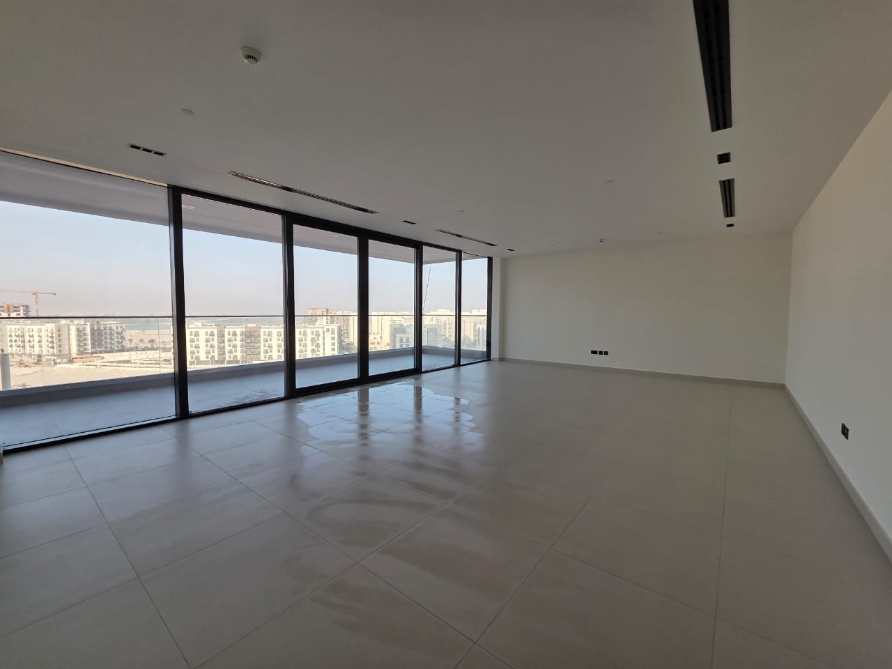 Luxury Apartment for Sale in Sharafat Tower, Sharjah – First Occupancy with Sea View