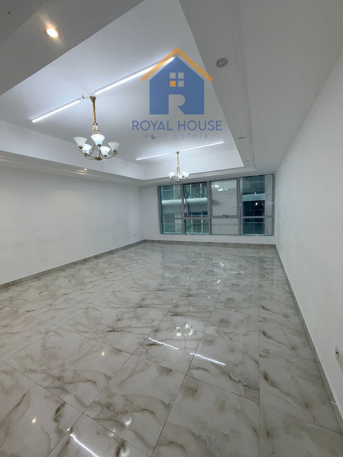 Distinctive apartment in Al Majaz 3