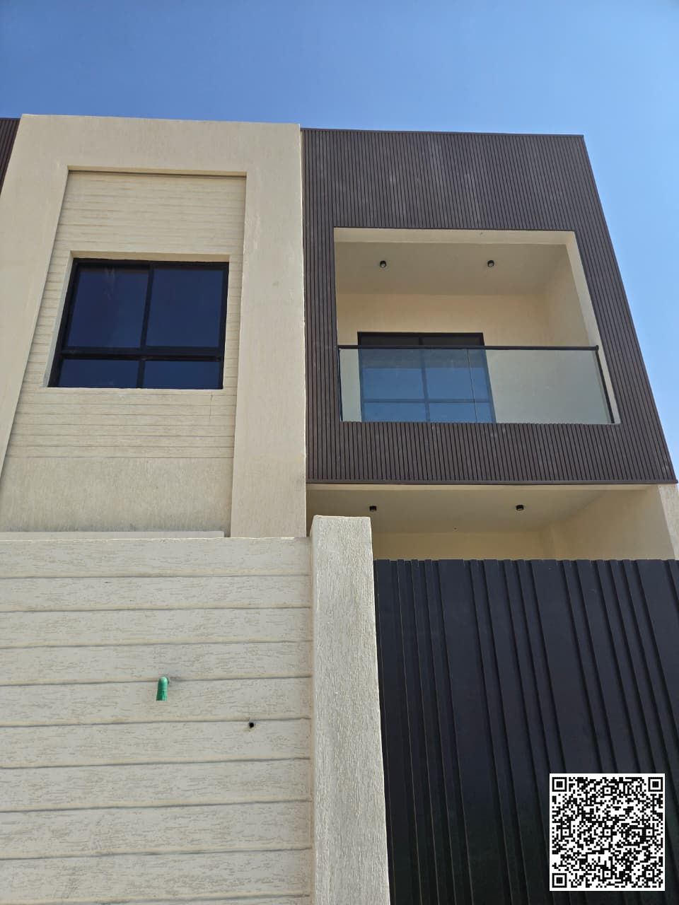 Brand New 4-Master Bedroom Townhouse for Sale Spacious living & dining area Free Hold for all Nationalities Best chance to get your dream home In UAE