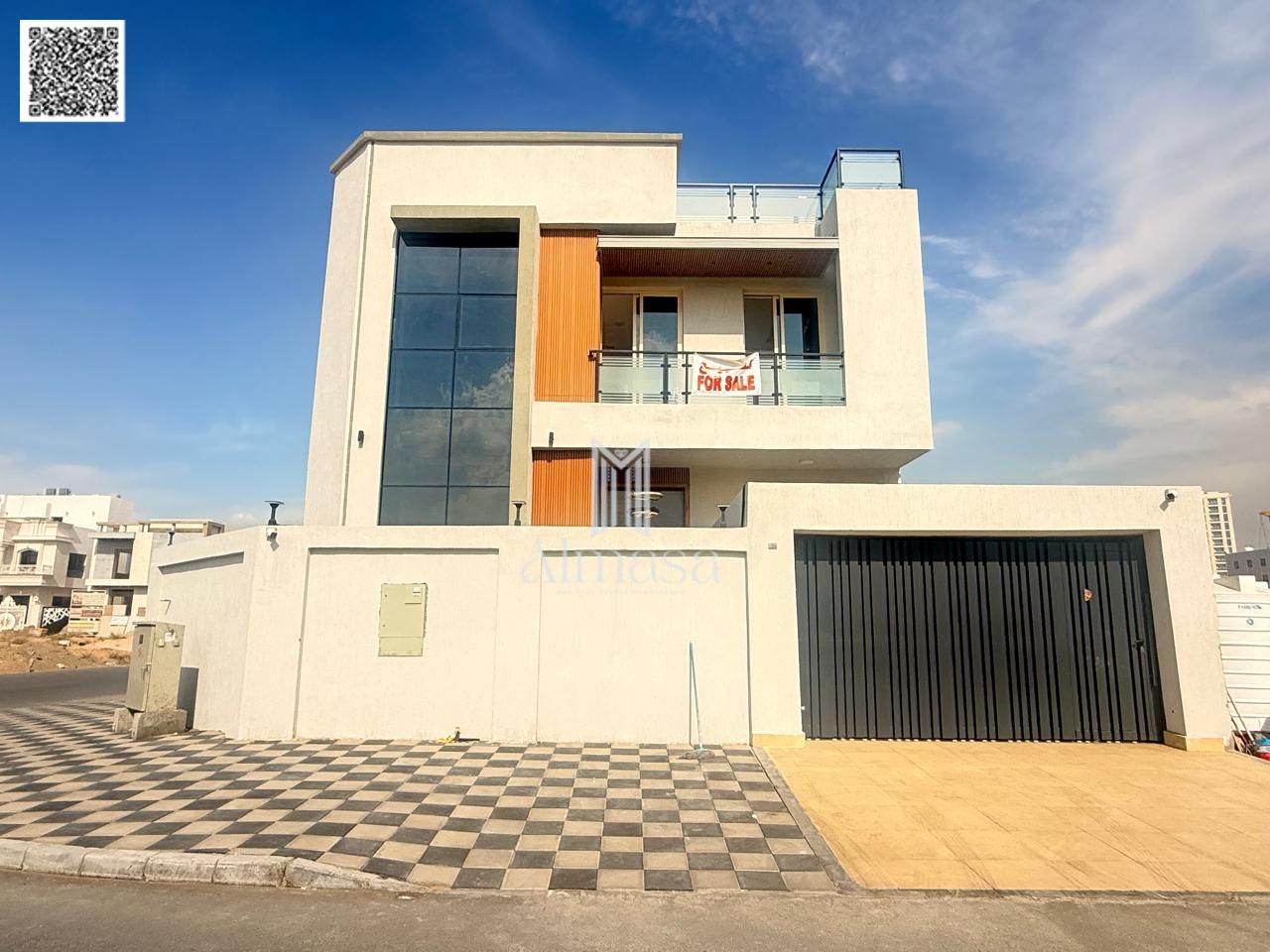 Villa for Sale in Prime Location – 6 Bedrooms, Living Room, Rooftop & Maid’s Room