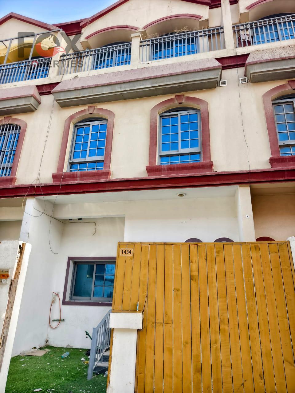 Uptown Residential Unit for Cash Sale in Al Zahya with Parking and Yard