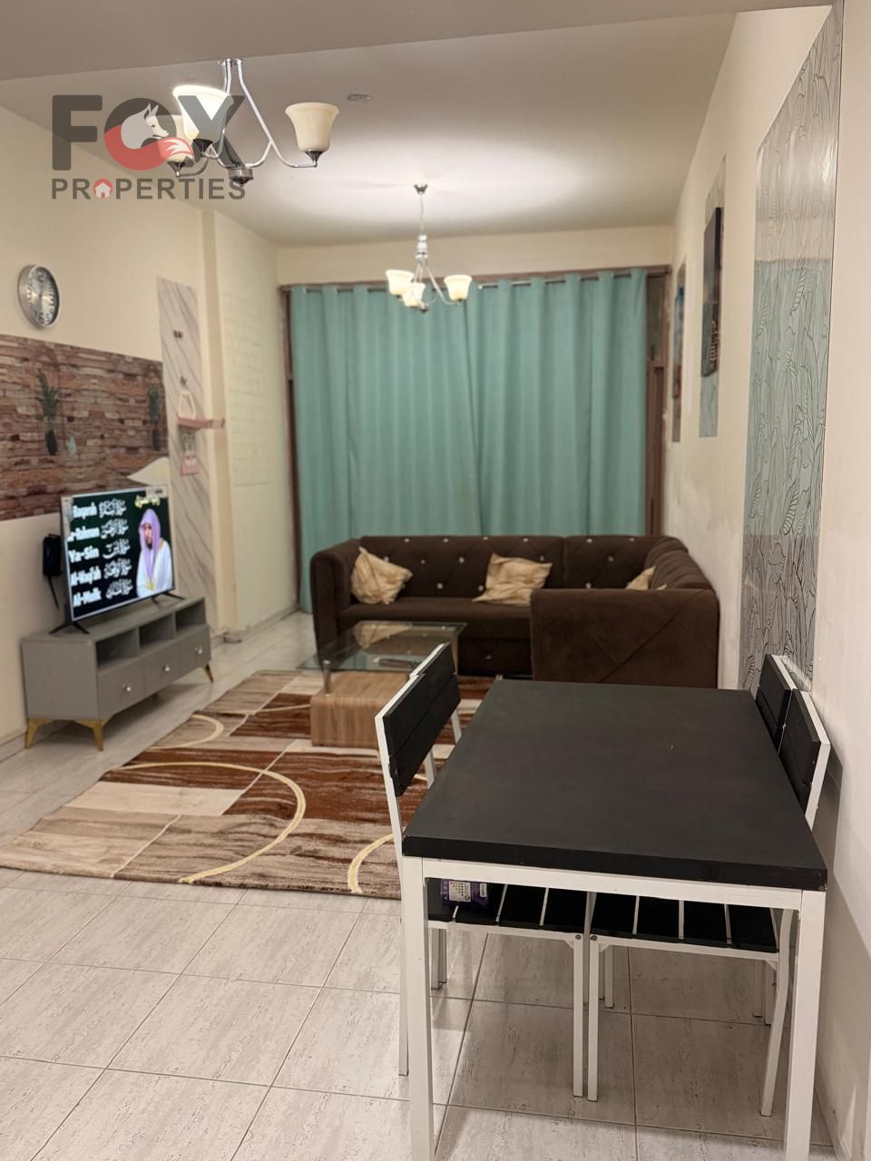 An irreplaceable opportunity in the heart of Ajman! For rent a two-room apartment and a lounge (first resident) in a strategic location in Rashidiya 3, directly on Sheikh Khalifa Street. Enjoy a sophisticated lifestyle and modern finishes that have neve