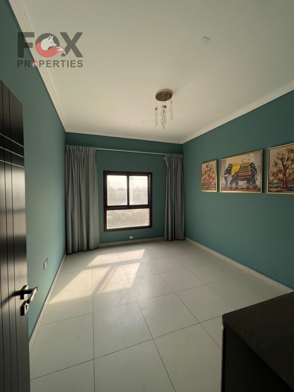 A high-end residential opportunity in Al-Rawda 2 For those looking for comfort and strategic location! Two-room apartment and a lounge for annual rent, with an ideal location close to Sheikh Khalifa Road. • Features: • Spacious rooms + balcony with a be