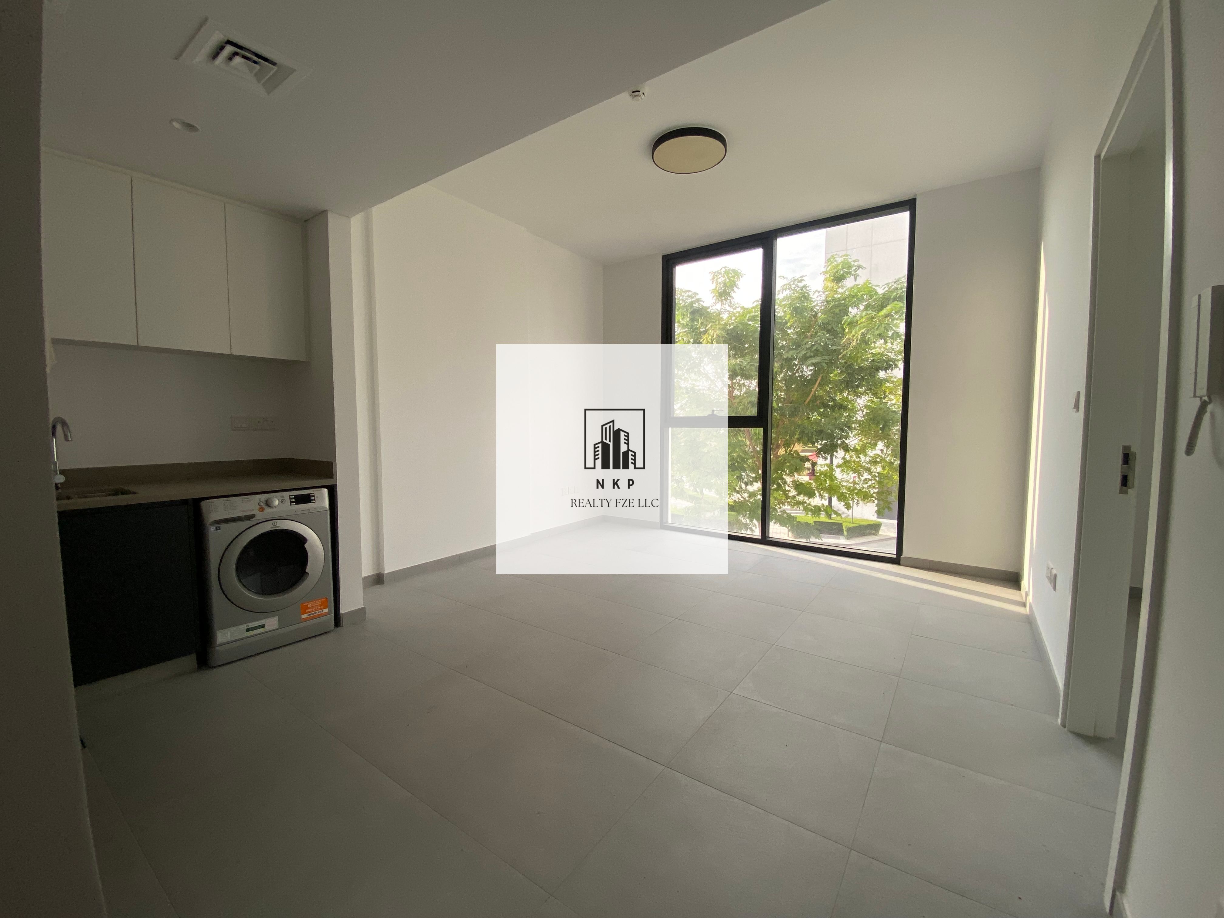 Specious luxury one bedroom brand new for rent in Al Jada