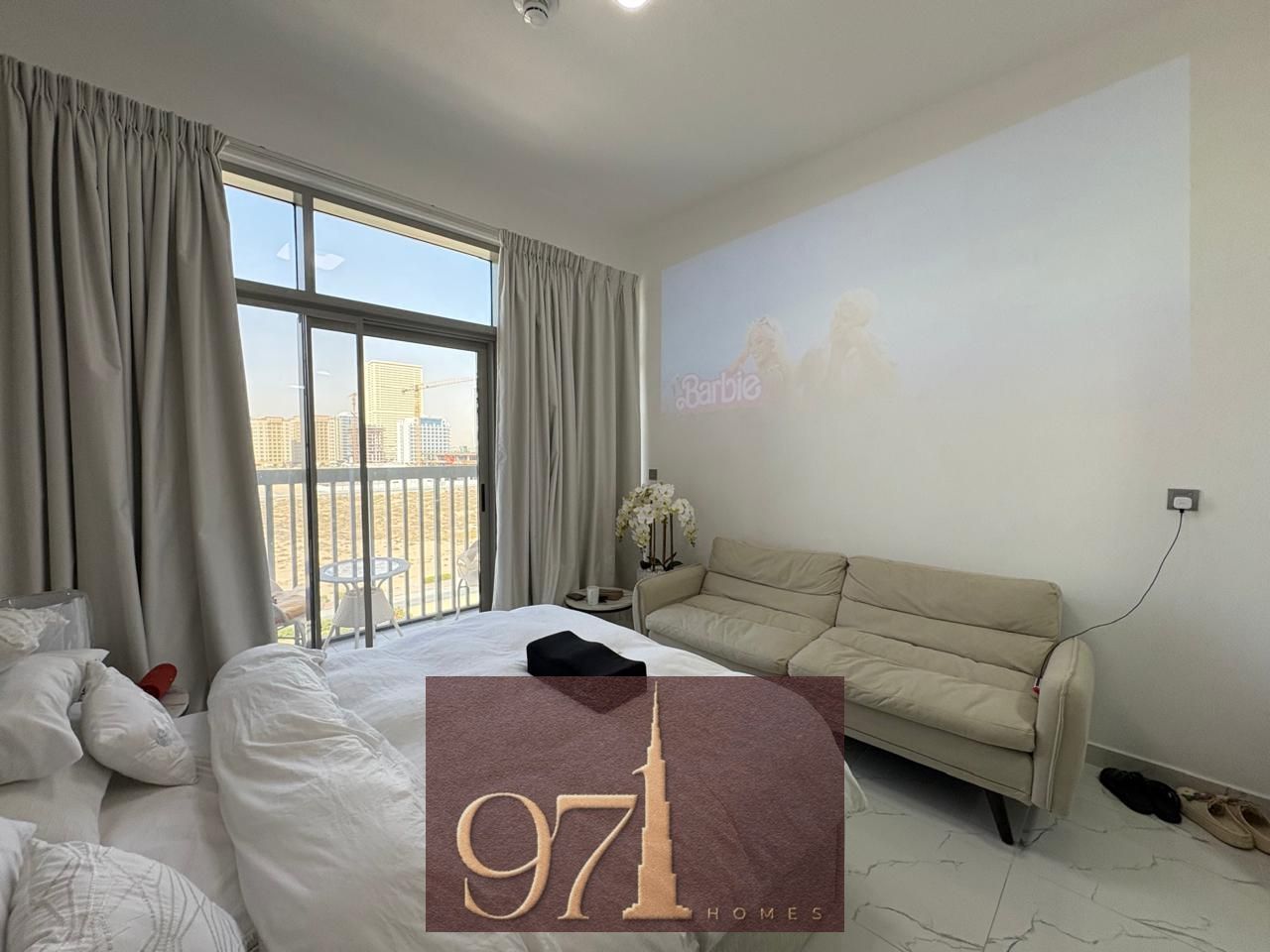Furnished and ready studio for rent in Dubailand complex