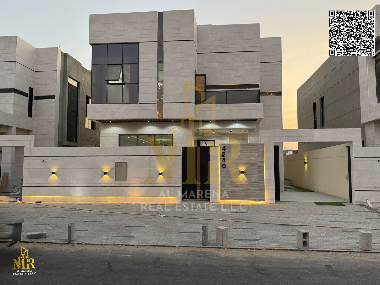 Don't miss this opportunity! Own a home that combines quality and distinctive personal finishing at a price that includes registration and ownership f