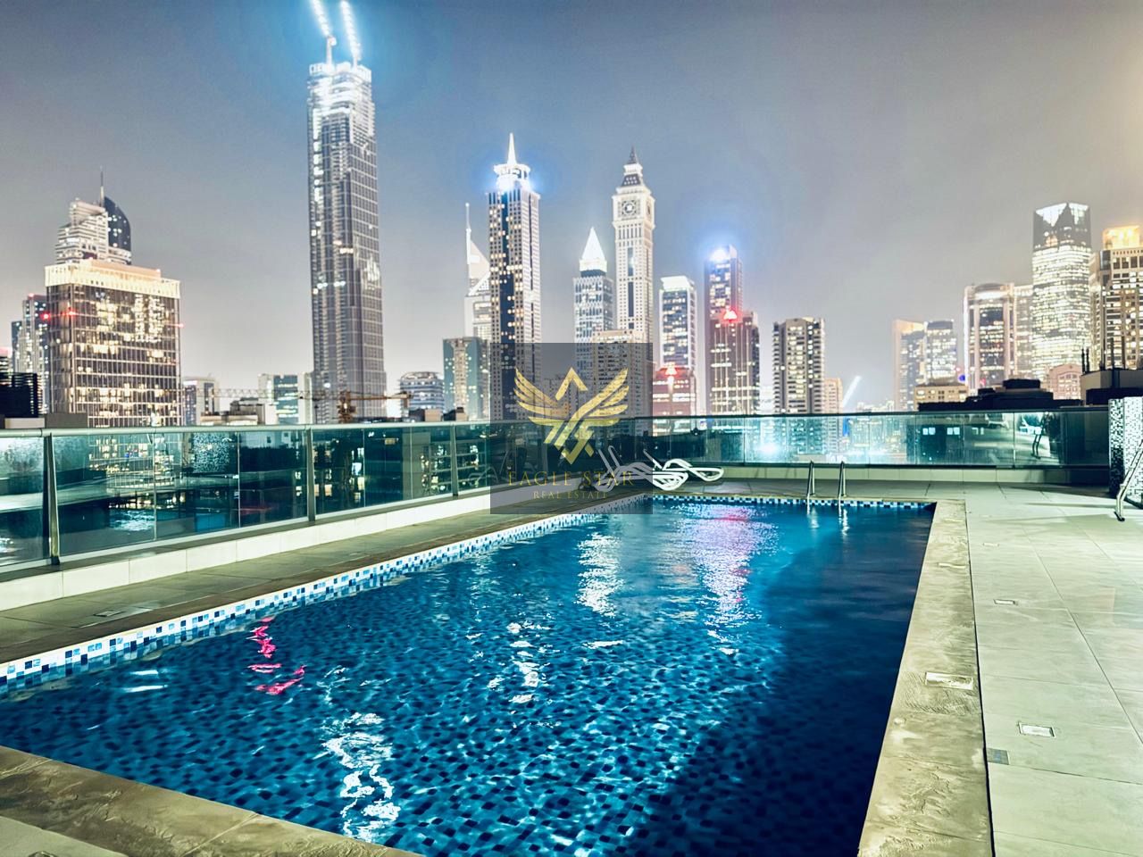 BRIGHT AND ELEGANT | SPACIOUS APARTMENT | NEAR METRO