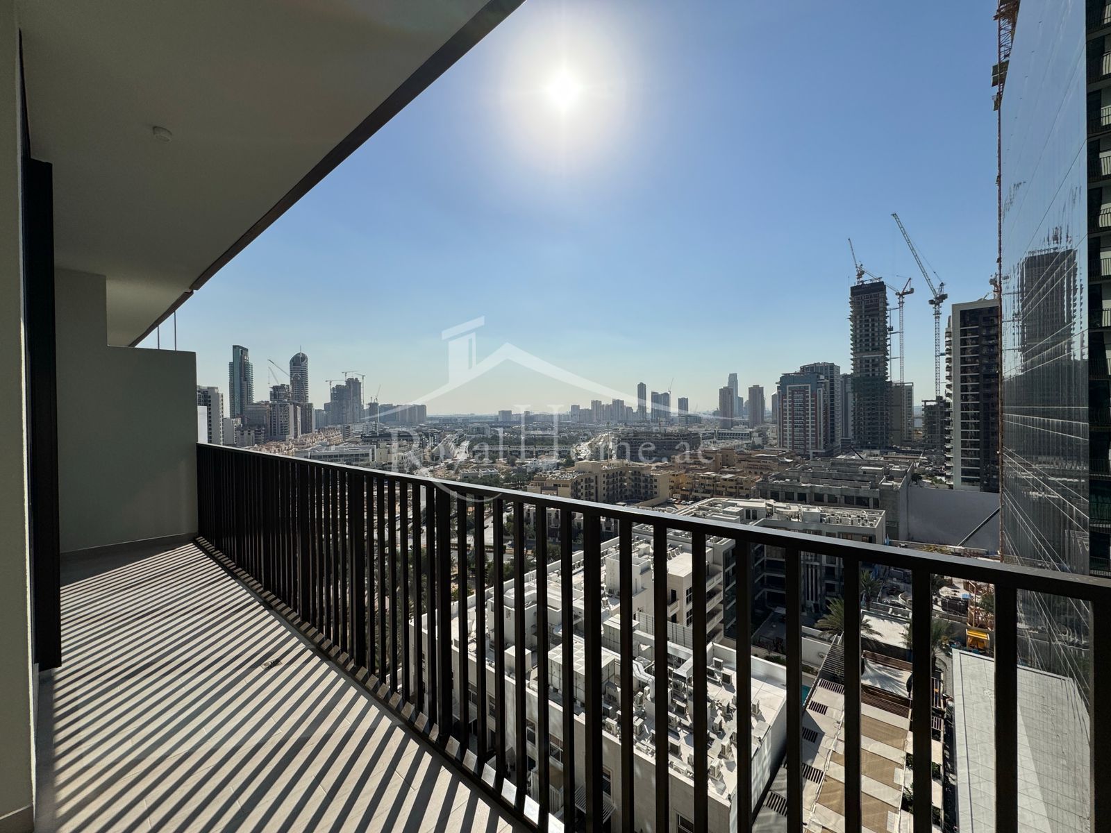 Modern 1-Bedroom Apartment | Luma Park Views | JVC