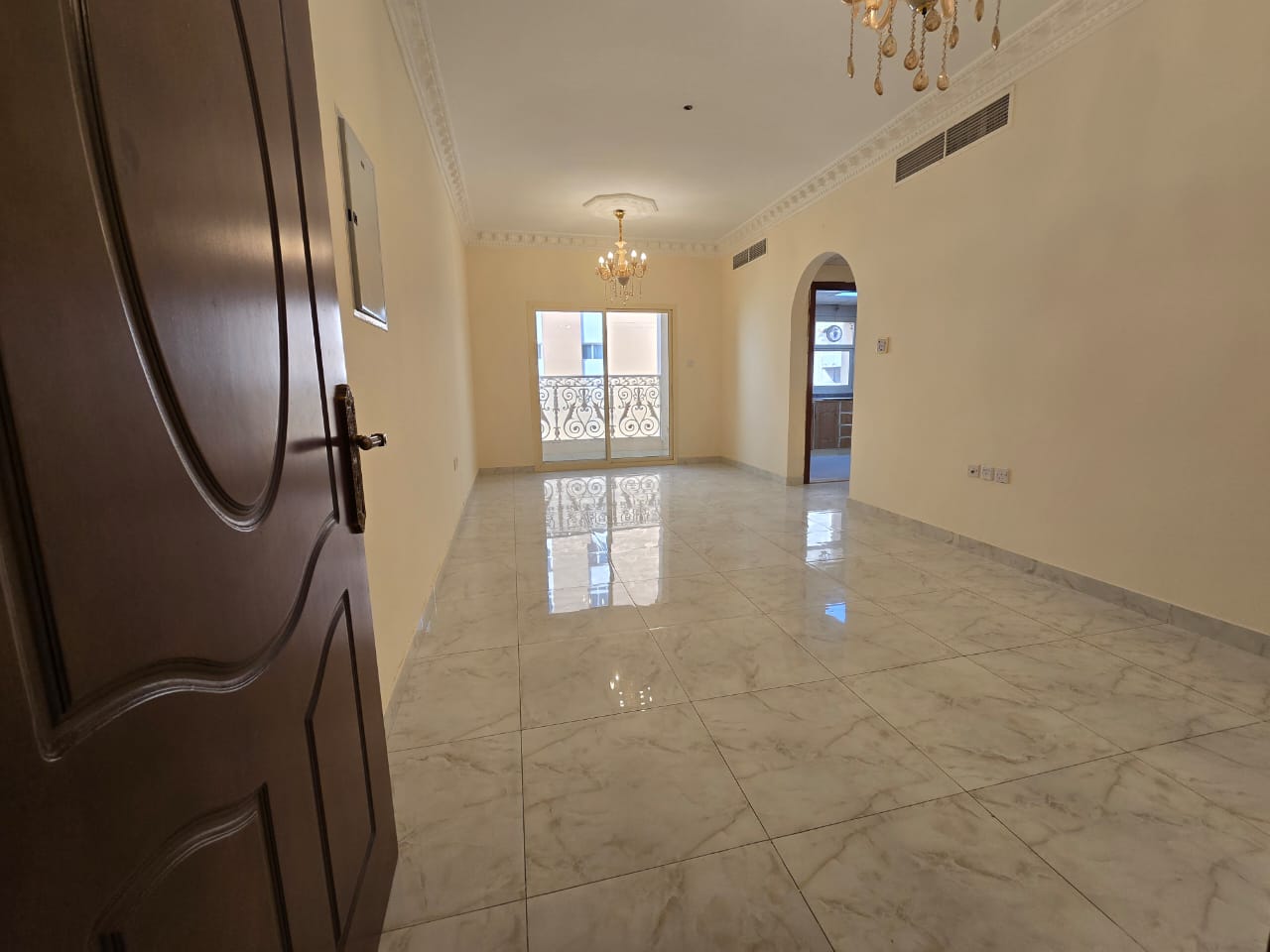 New Two-Bedroom Apartment for Annual Rent in Al Hamidiya – Family Building – Near Court & Ajman University – AED 44,000