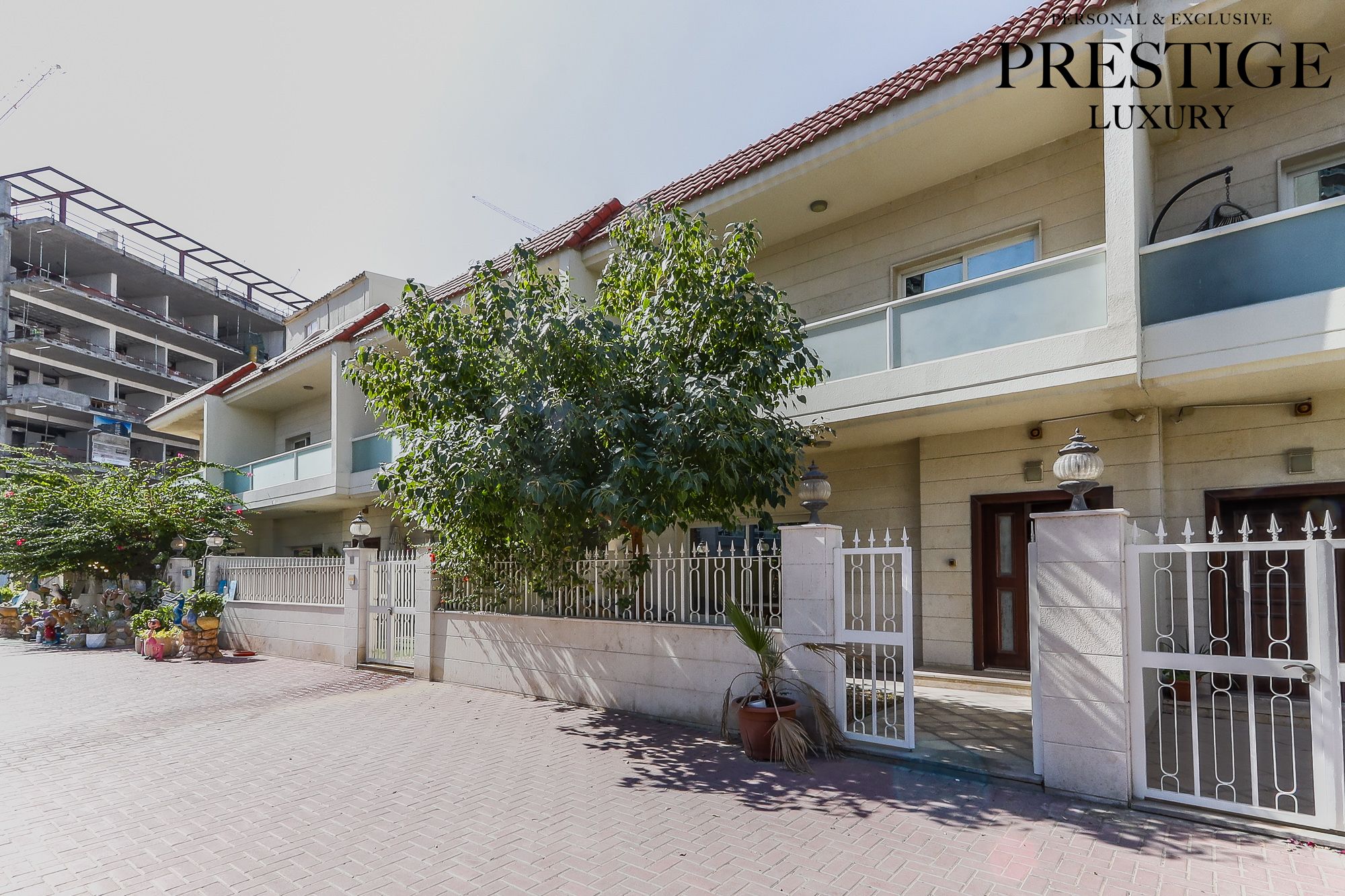 4BR+Maids | Vacant | Unfurnished