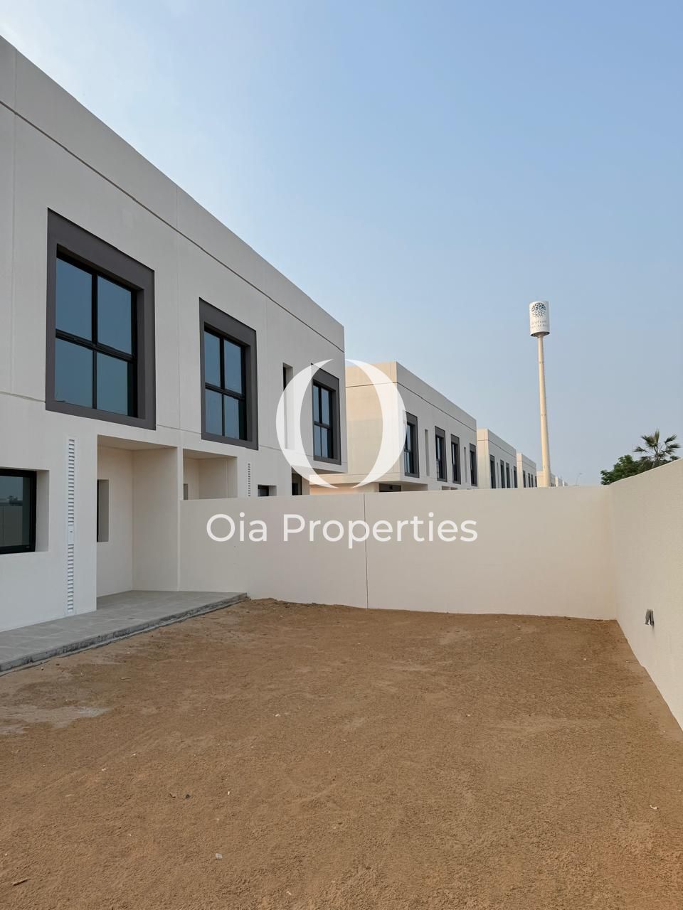 Luxury End Unit | Available for Rent | Nearby school