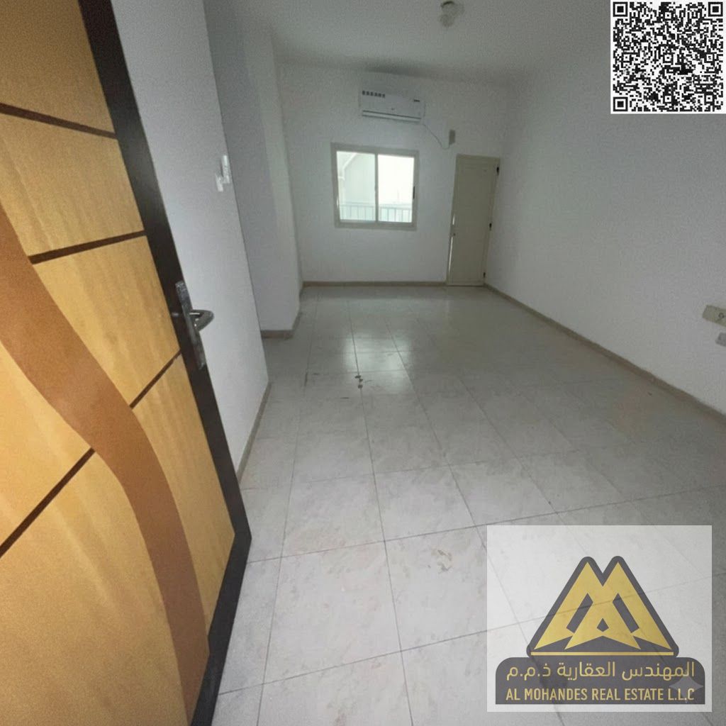 Excellent location, ideal for families, close to all amenities | Cash deposit required, no check | Great space