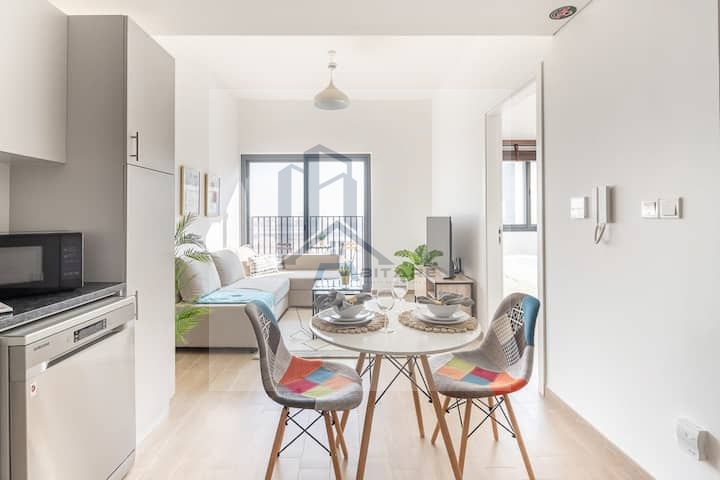 Modern 1-Bedroom Furnished Apartment in The Nook – Jebel Ali Village