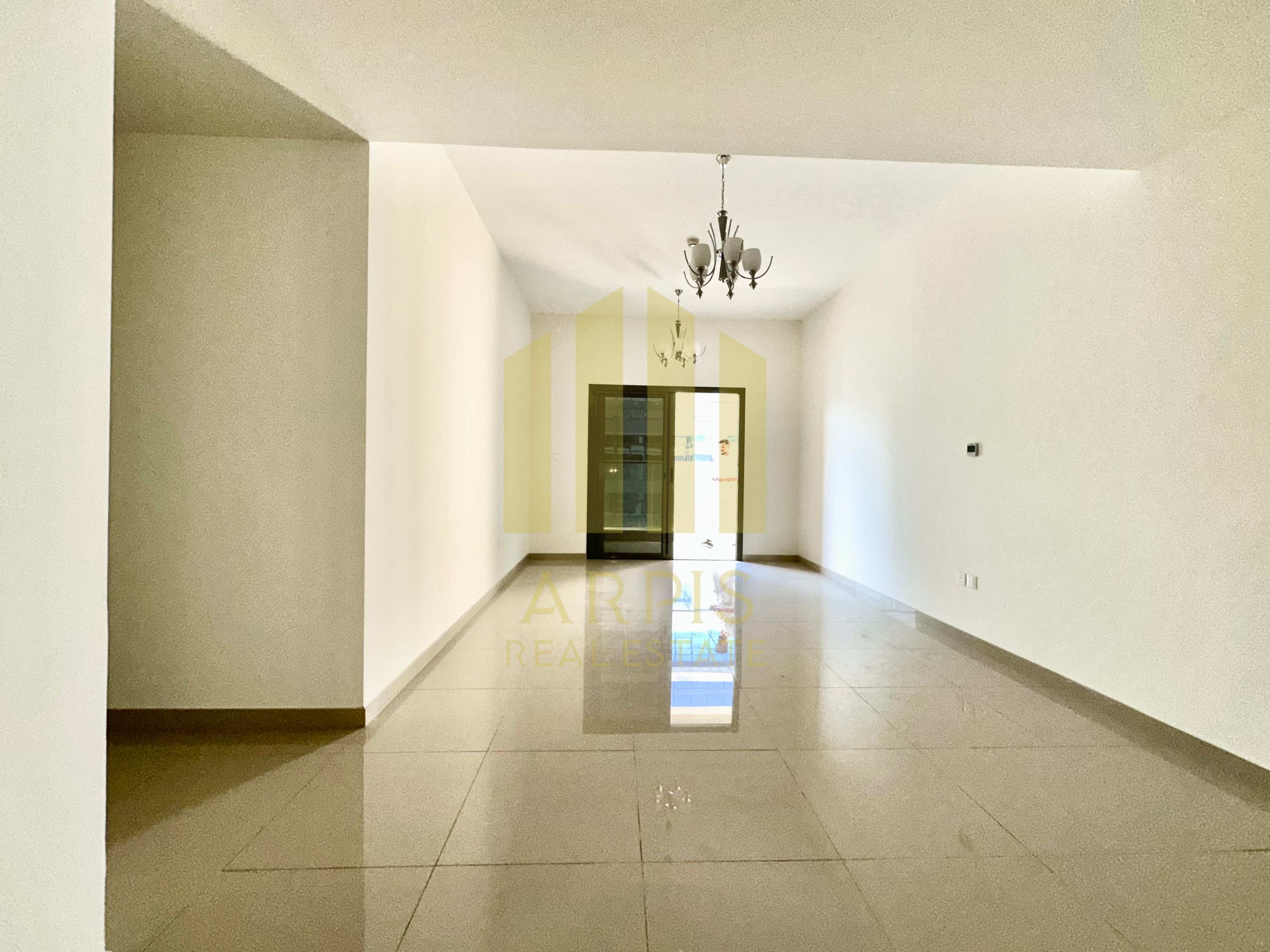 SPACIOUS 2 BEDROOM APARTMENT FOR RENT IN JUMEIRAH GARDEN CITY, DUBAI.