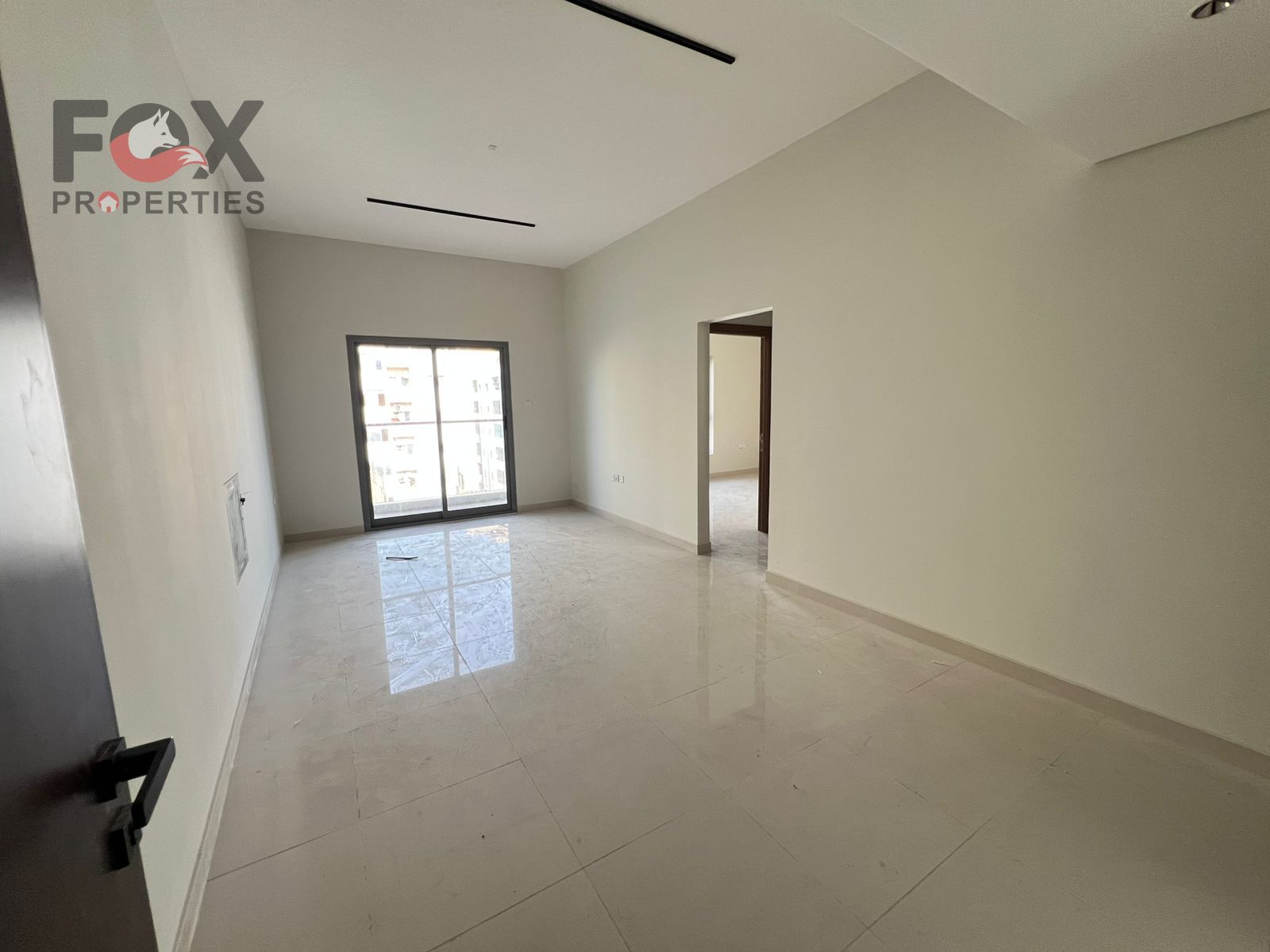 Commercial Office | First tenant | Spacious | Prime Location with Easy Access to Dubai