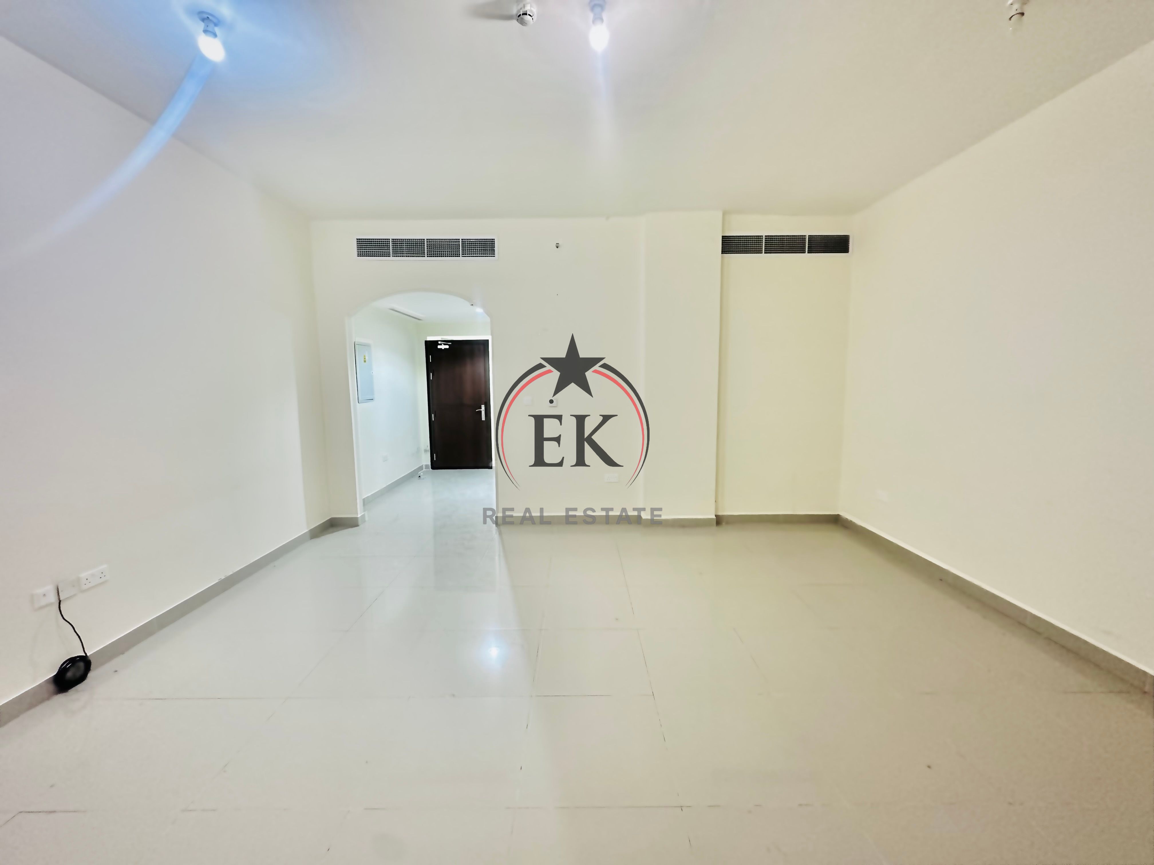 Spacious 2ndTenant Ready to Move