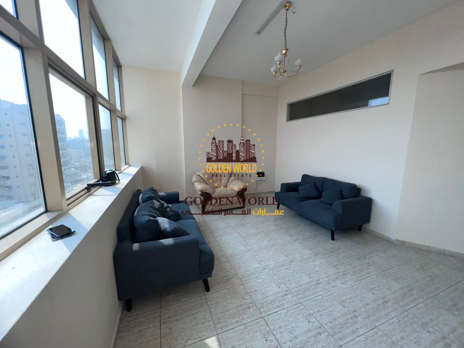 1BR apartment for rent in a prime location. Open view, free AC, gym available with fee. Flexible payment 4 or 6 cheques. Rent AED 35k–37k.