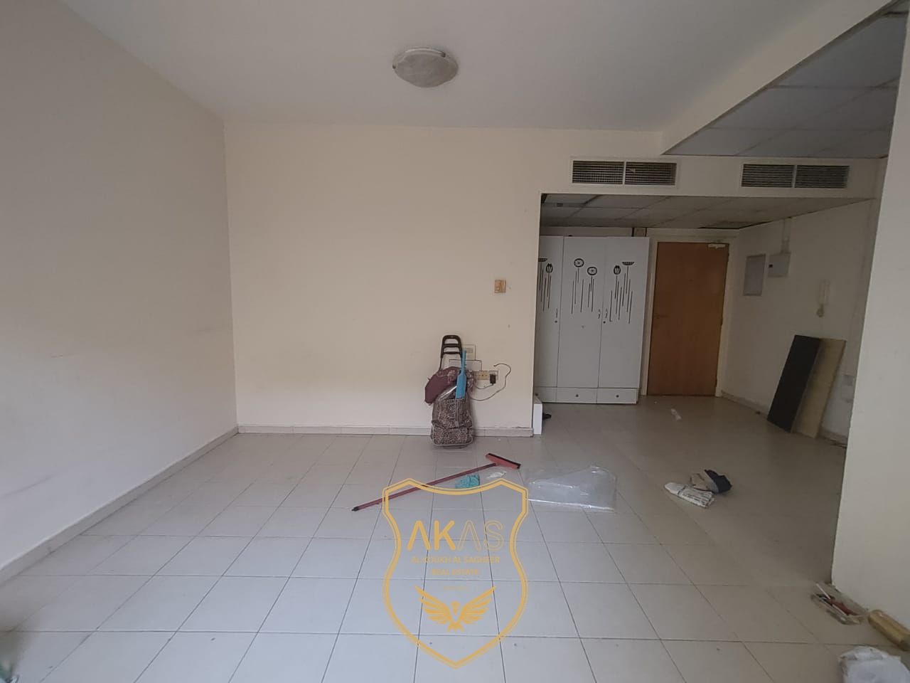Studio apartment available in Al mujjarrah sharjah