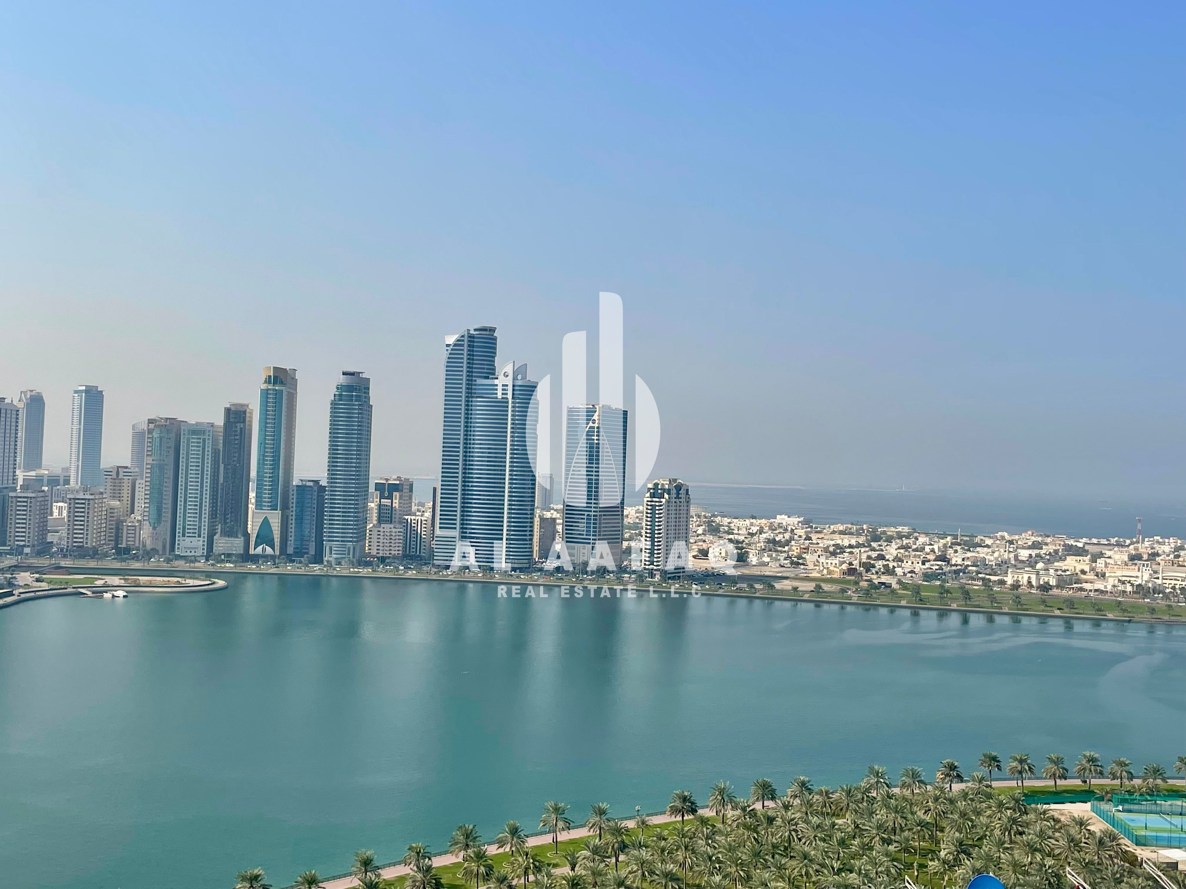 Ready to move spacious 3 BHK with sea view | All amenities free