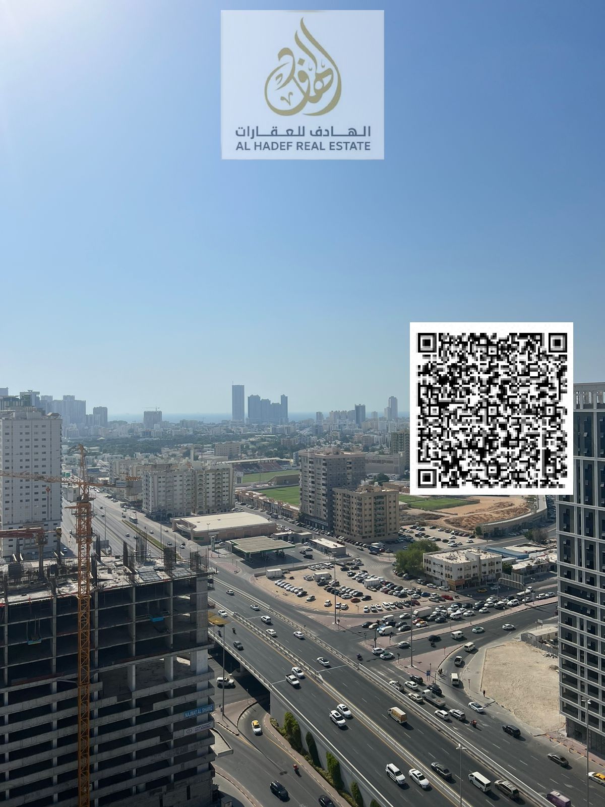 For rent in Ajman, Al Nuaimiya 1: One-bedroom apartment with a separate living room, balcony, built-in wardrobes, central gas and air conditioning, ne