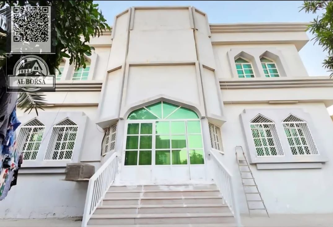 Villa for sale – Al Muwaihat 3, Ajman | 7 master bedrooms + majlis + living room + kitchen + spacious yard | Corner unit | Central air conditioning