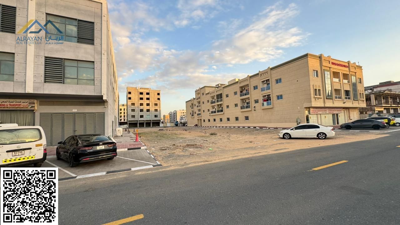 Residential/commercial land at a very attractive price